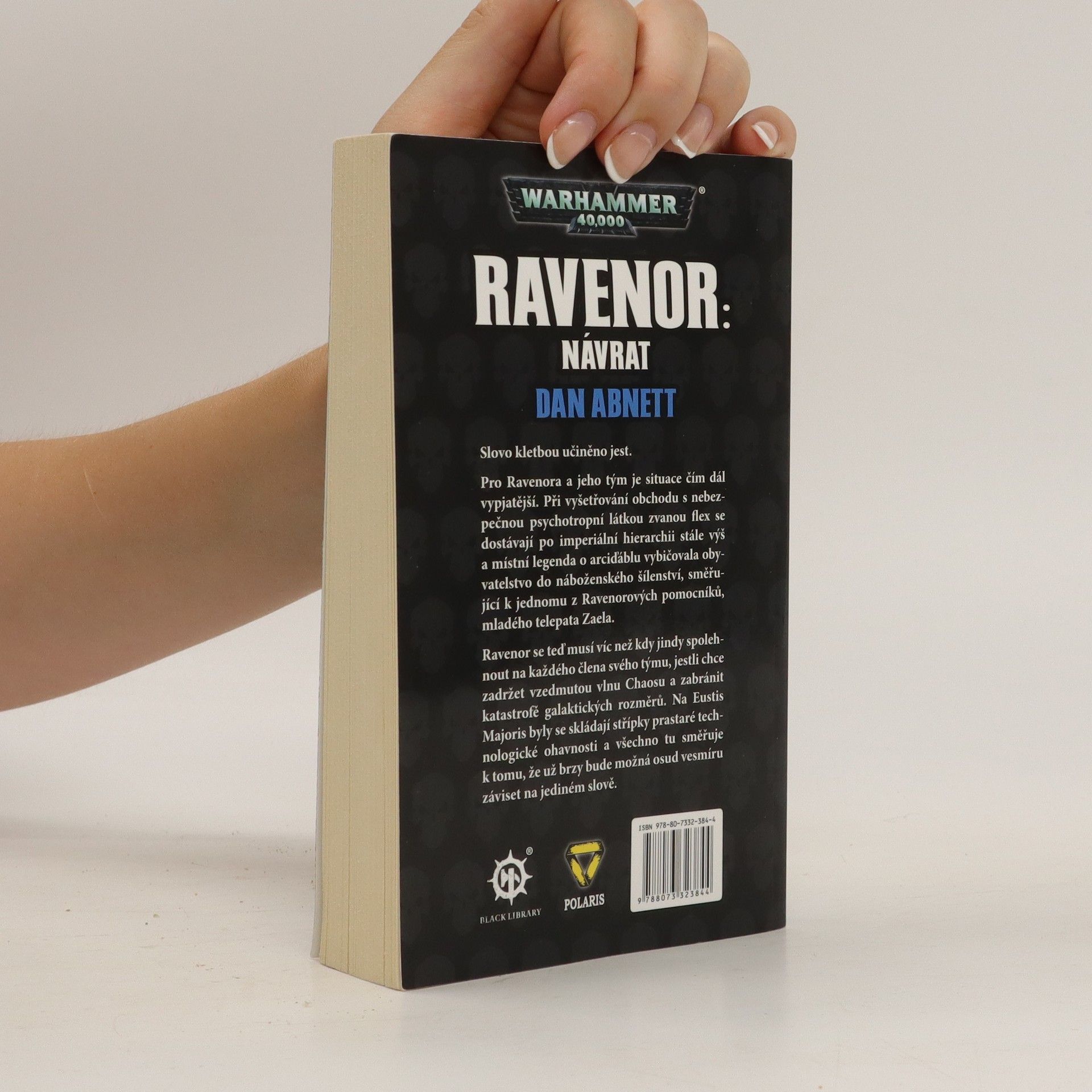 Dan Abnett Warhammer 40,000. Ravenor: Návrat