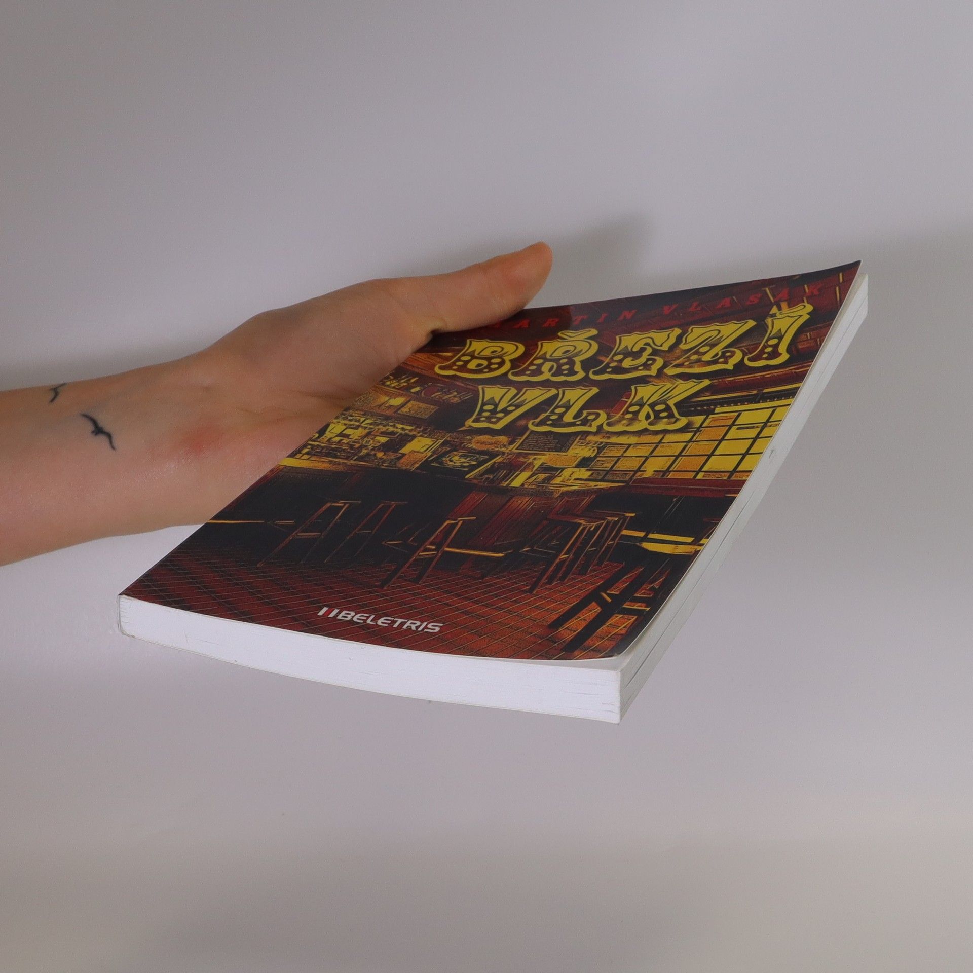 Martin Vlasák Březí vlk