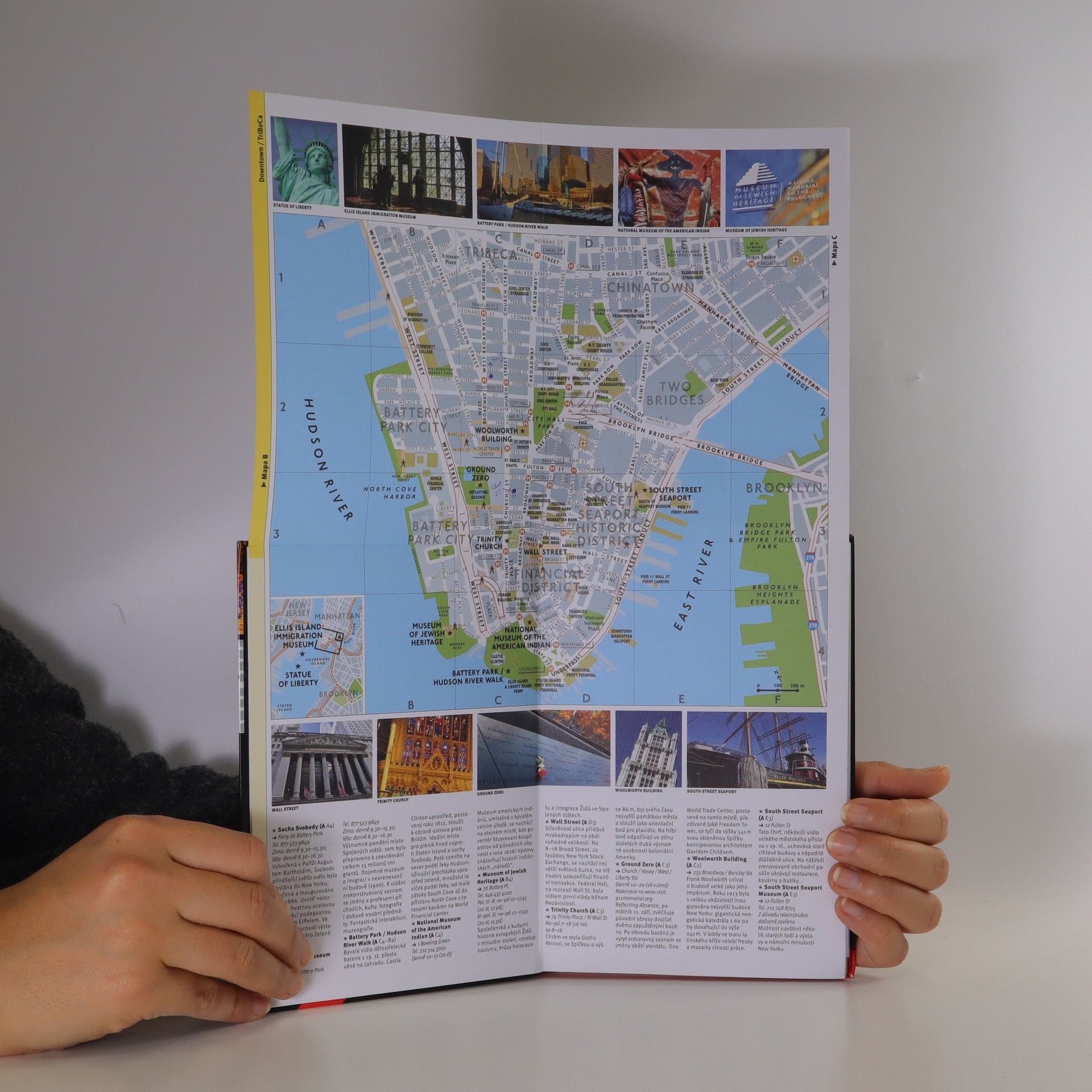 Kolektiv autorů New York. Průvodce s mapou