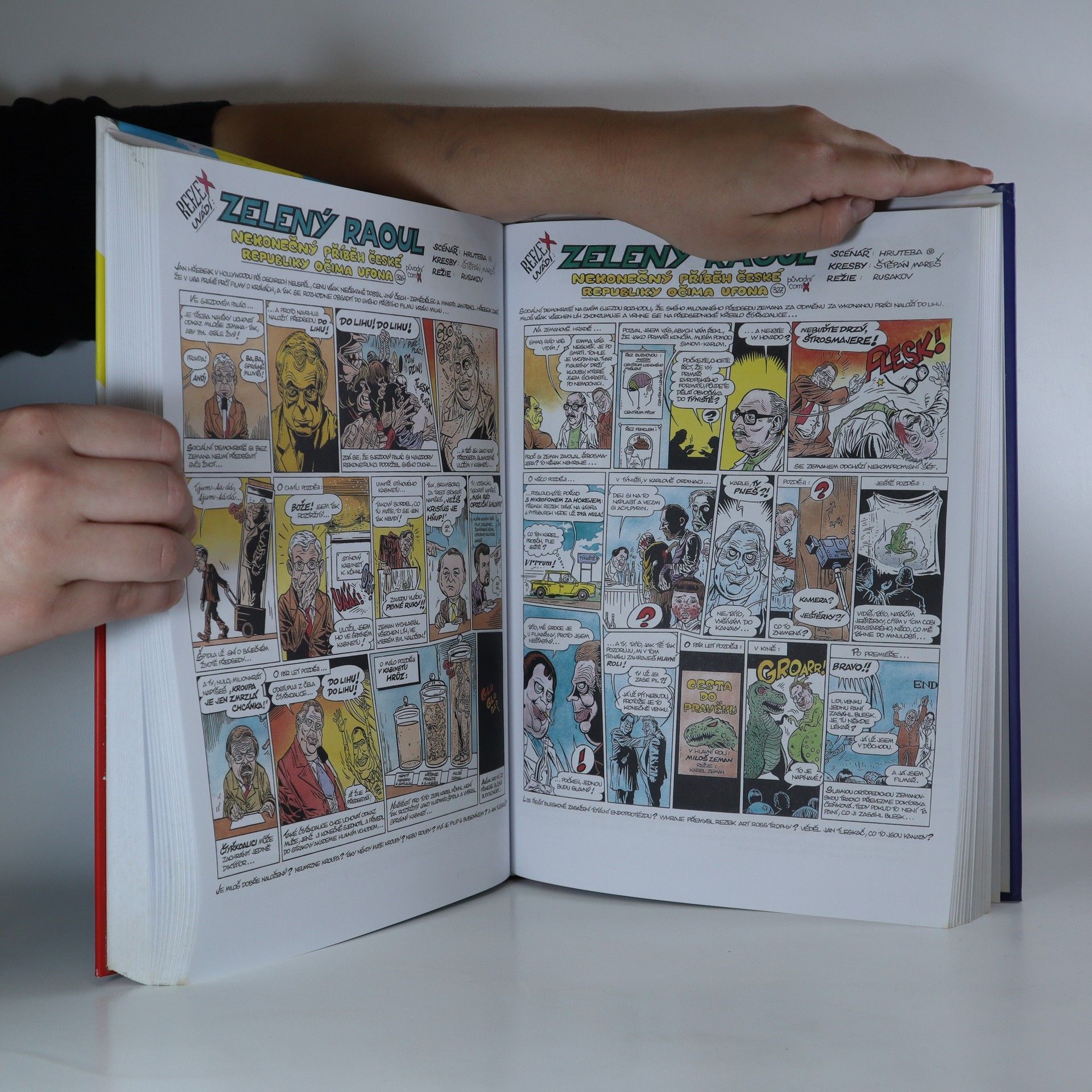 Dan Hrubý Zelený Raoul: Nekonečný příběh České republiky očima ufona: Původní comix