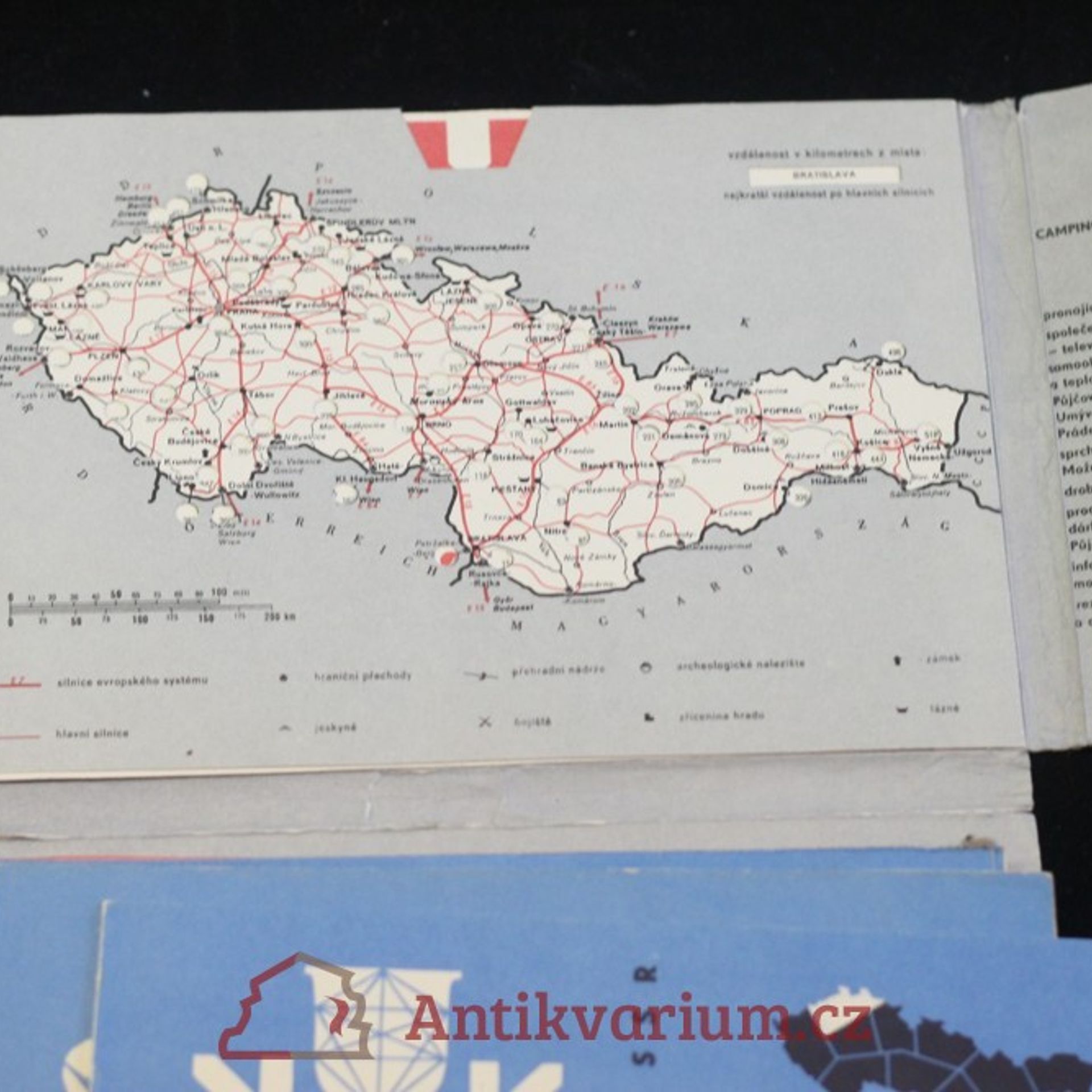 Autorenkollektiv Průvodce Československem
