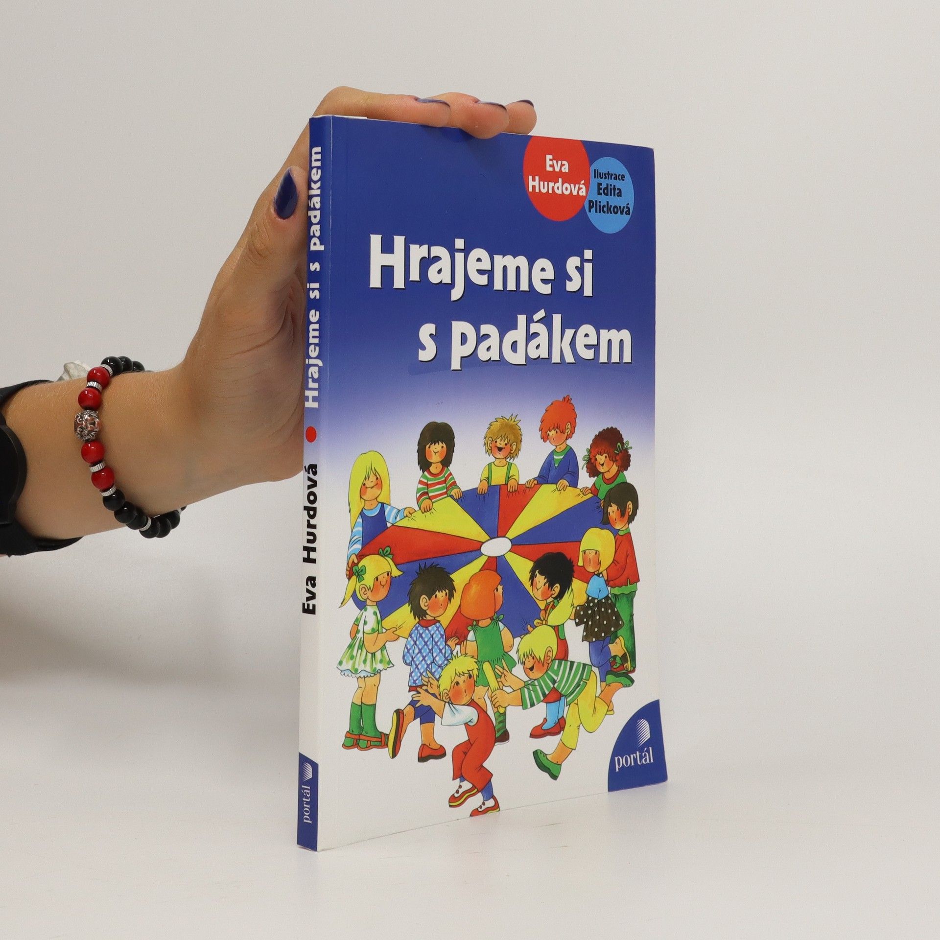 Eva Hurdová Hrajeme si s padákem