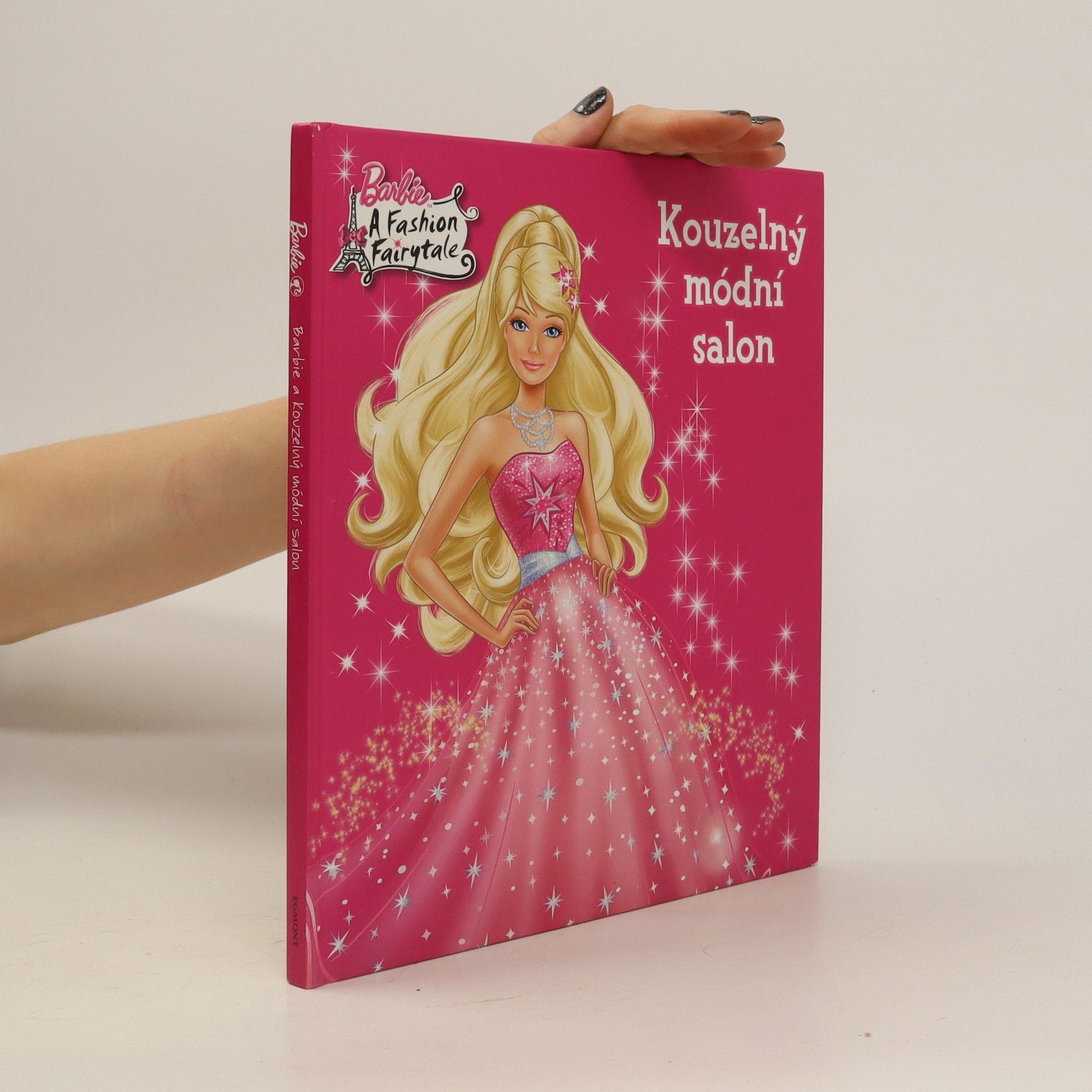 Karolina Hjertonsson Kouzelný módní salon