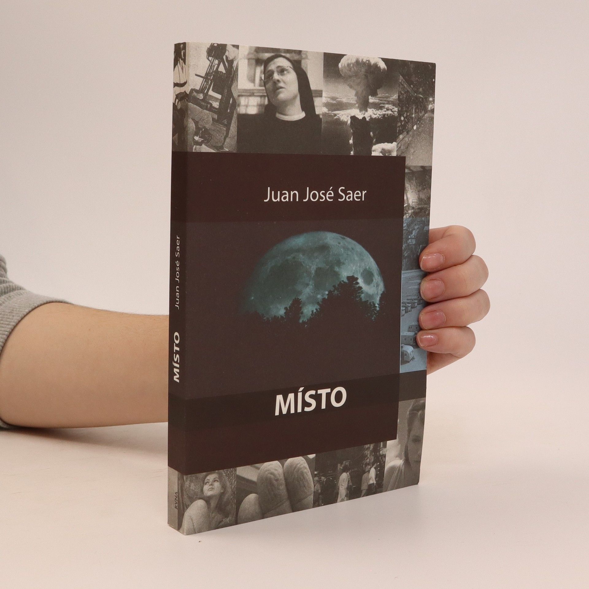 Juan José Saer Místo