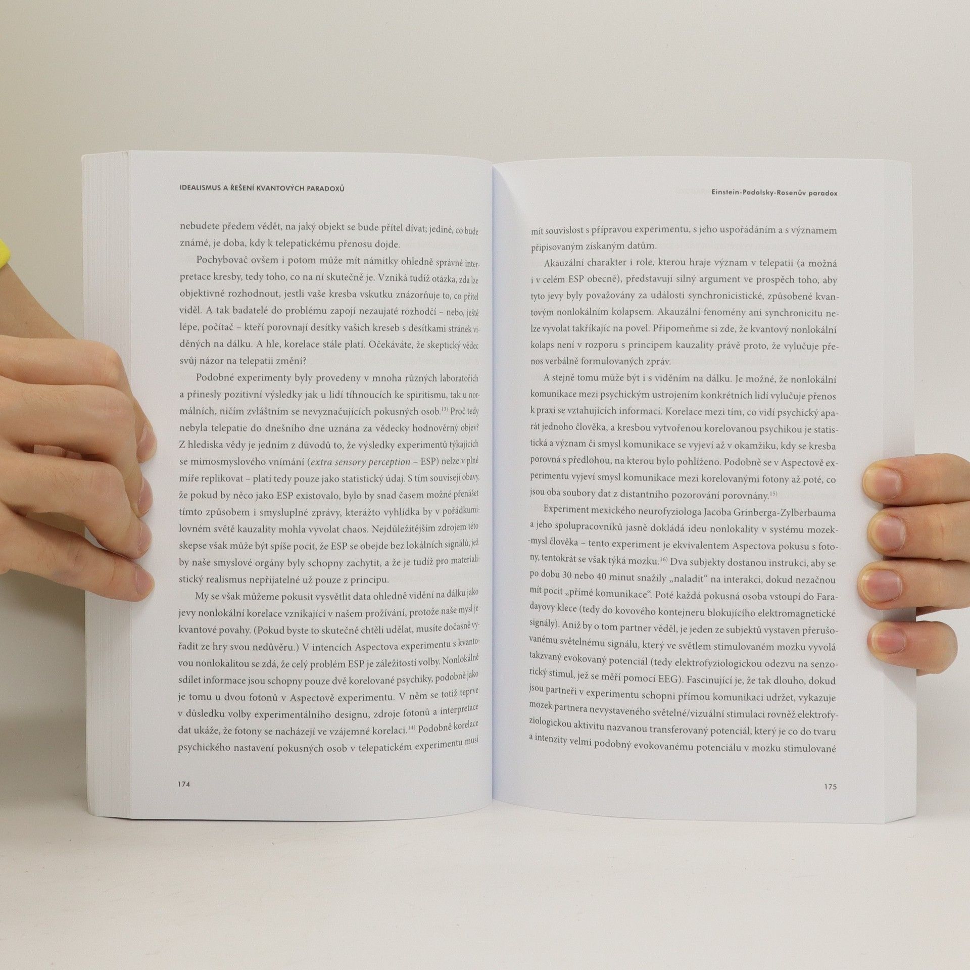 Various authors Vesmír vědomý si sám sebe : jak vědomí vytváří hmotný svět