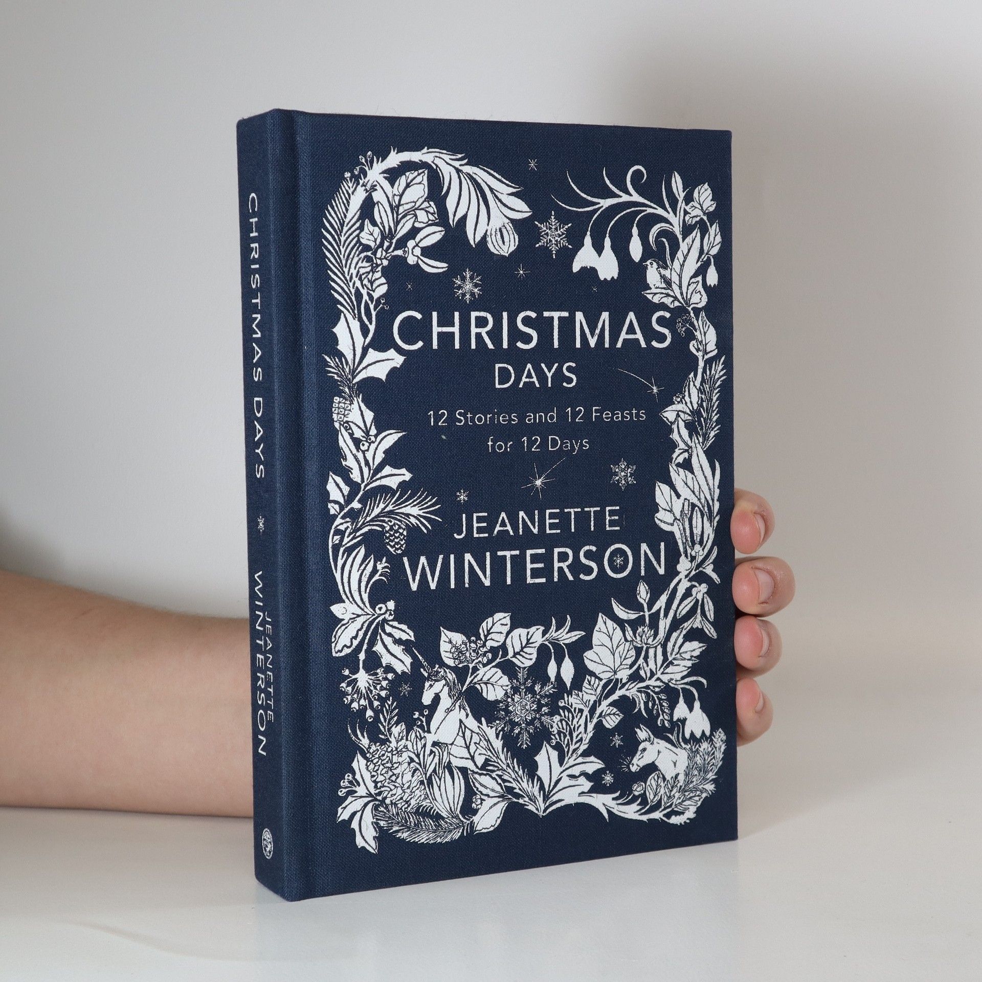 Jeanette Winterson Christmas days : 12 stories and 12 feasts for 12 days