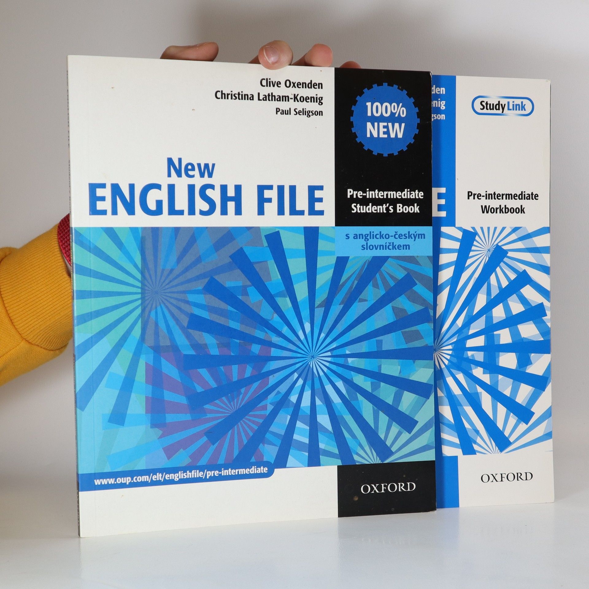 Paul Seligson New English file: Pre-intermediate student's book (+ pracovní sešit, 2 svazky)