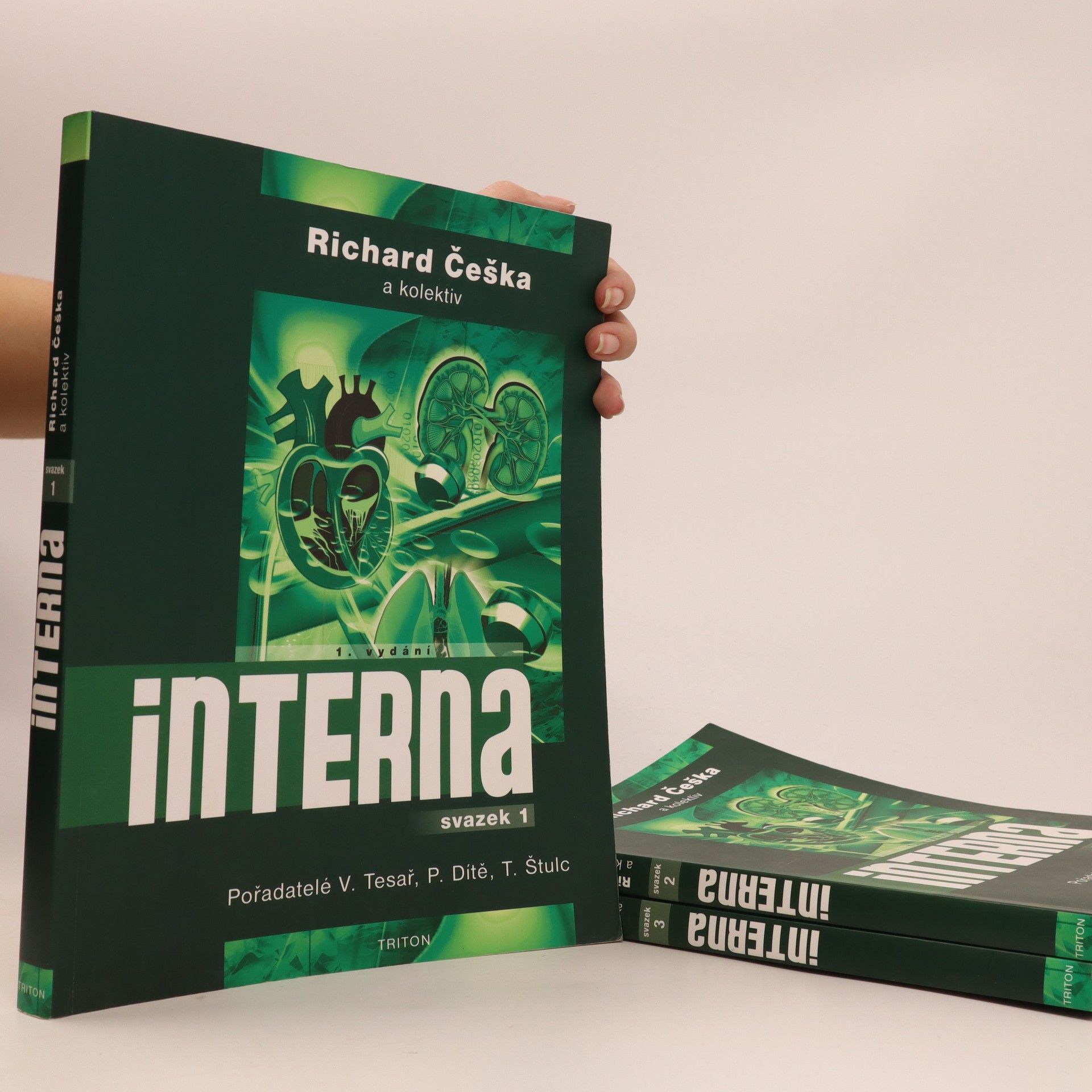 Richard Češka Interna 1. - 3. díl