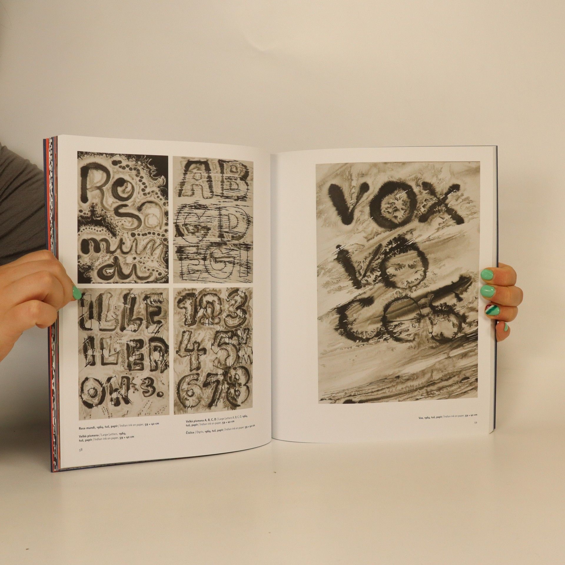Vladislav Mirvald Vladislav Mirvald: Konstruktivní variace = constructive variations