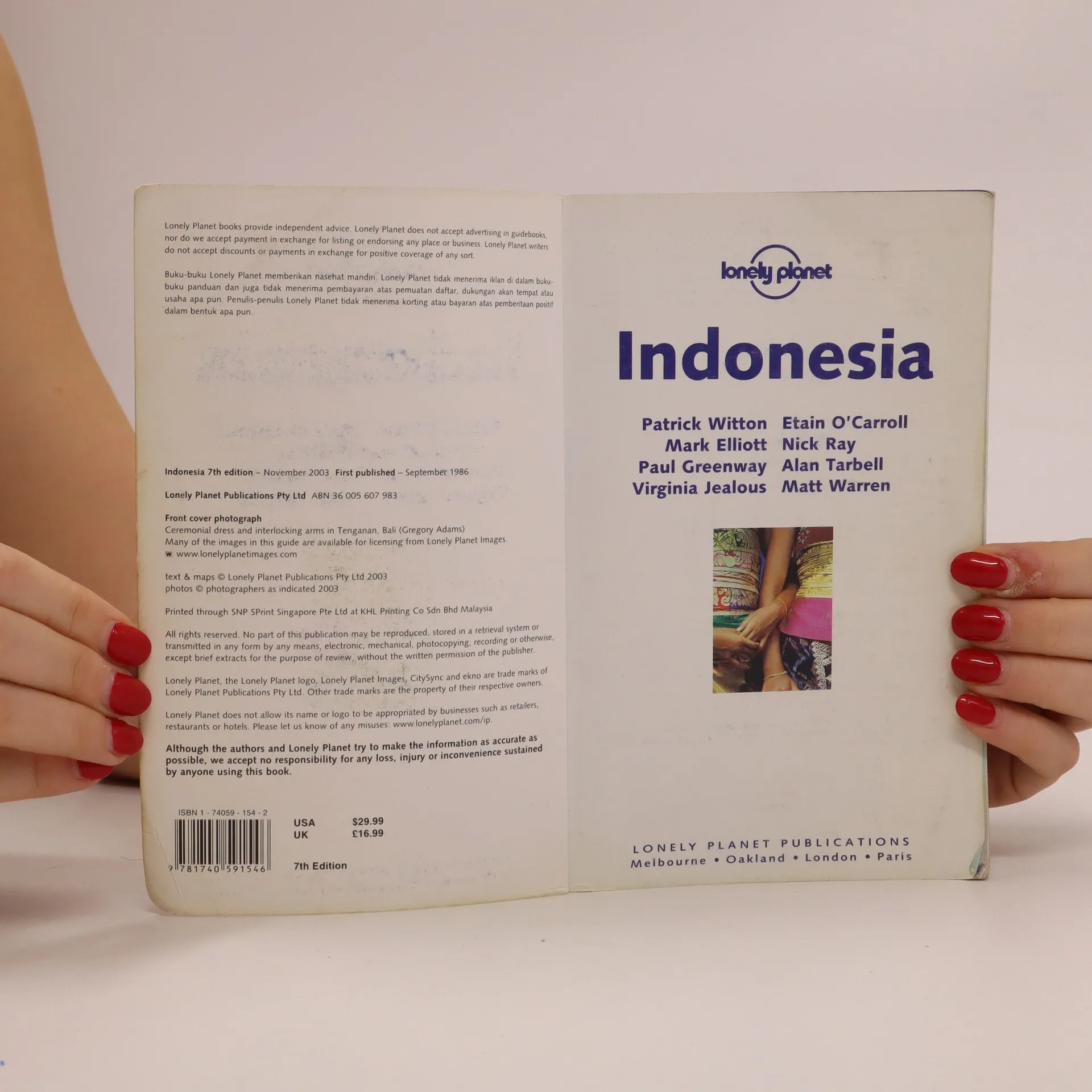 Indonesia (Lonely Planet Guide) by Peter Turner