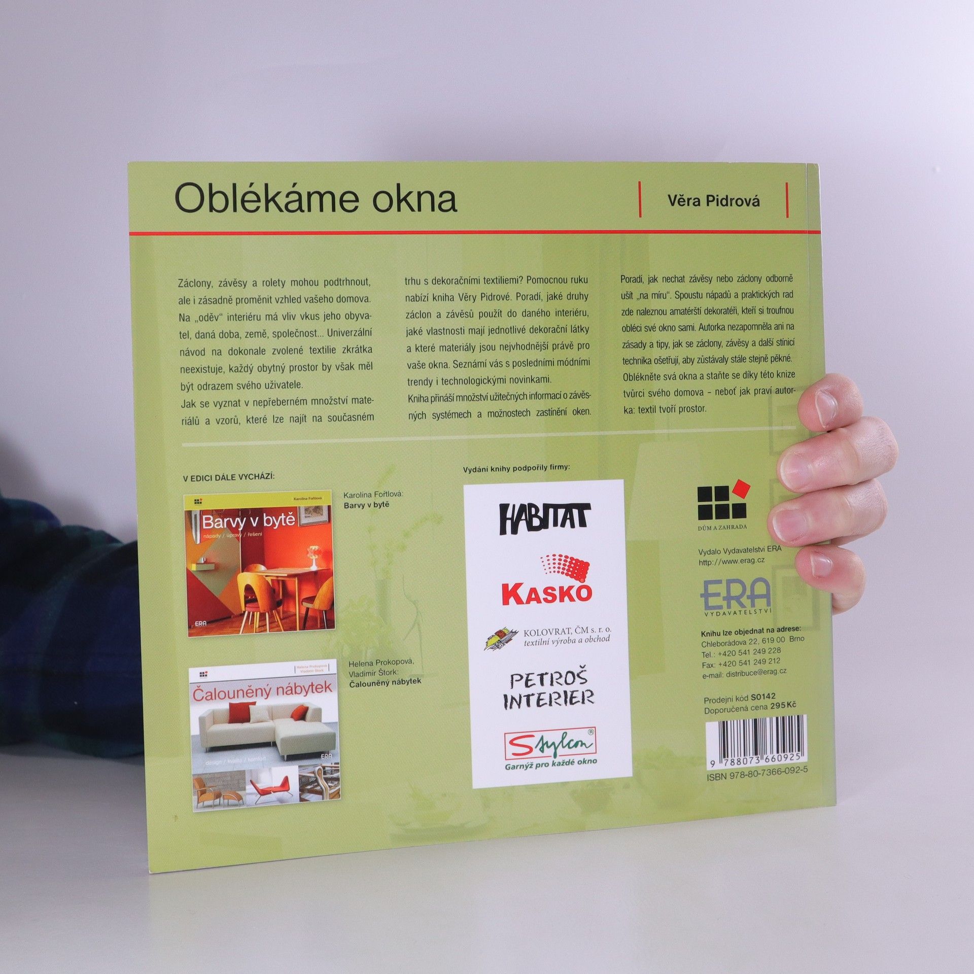 Věra Pidrová Oblékáme okna