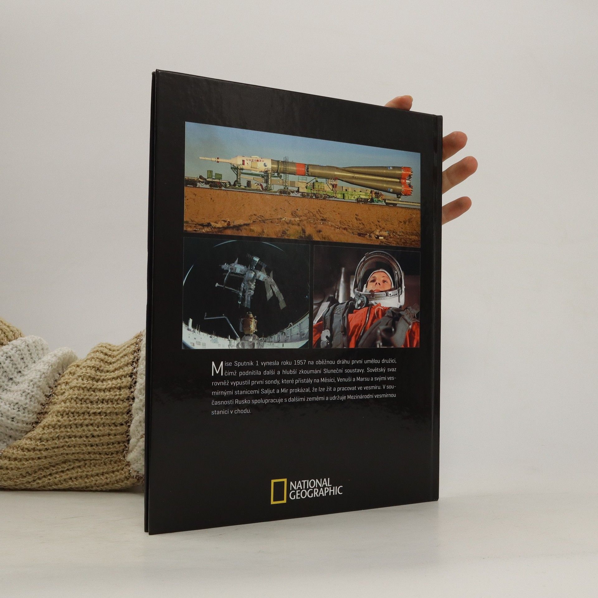 Various authors Atlas Vermíru 57. Sputnik a další ruské mise