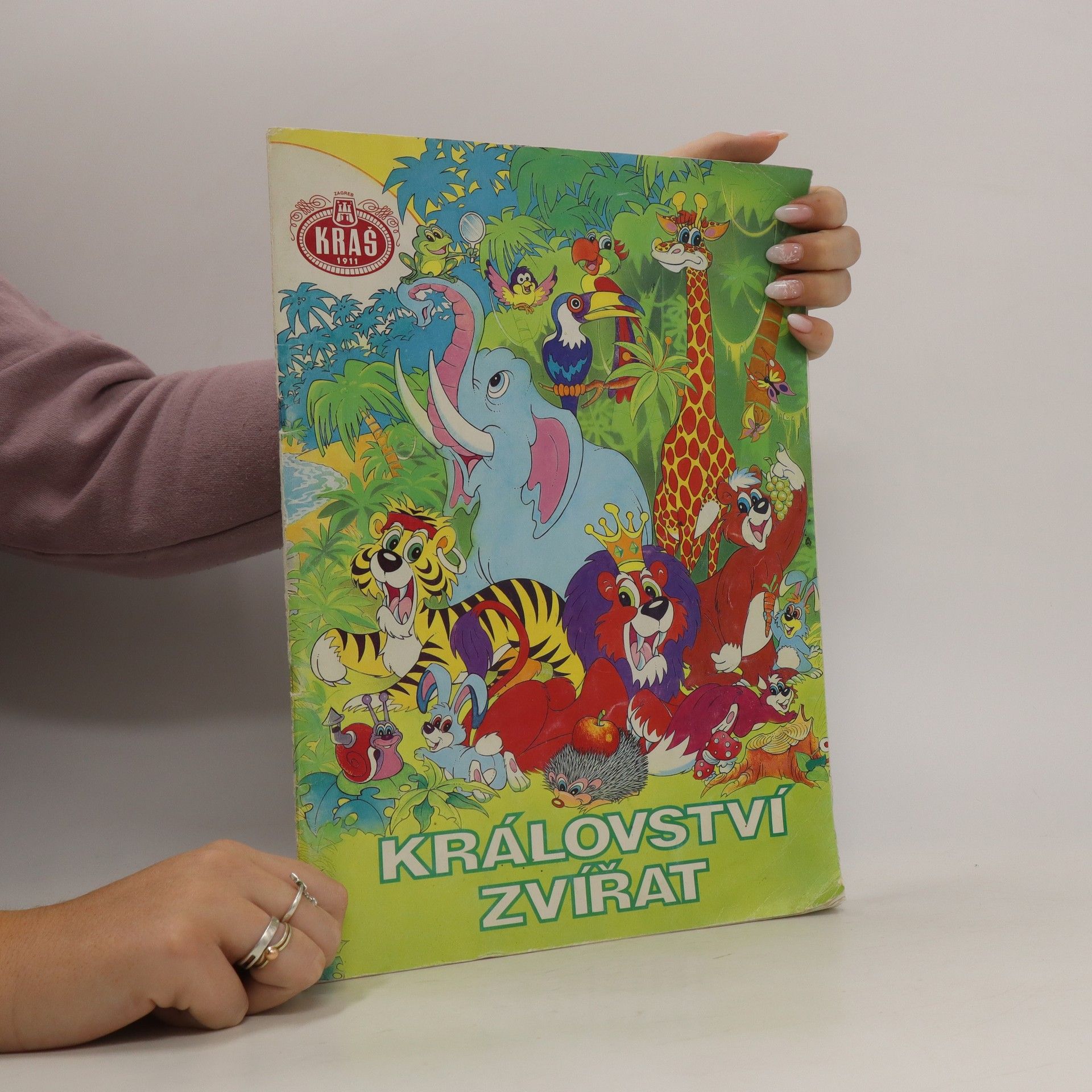 Kolektiv autorů Království zvířat: album omalovánek s 250 obrázky