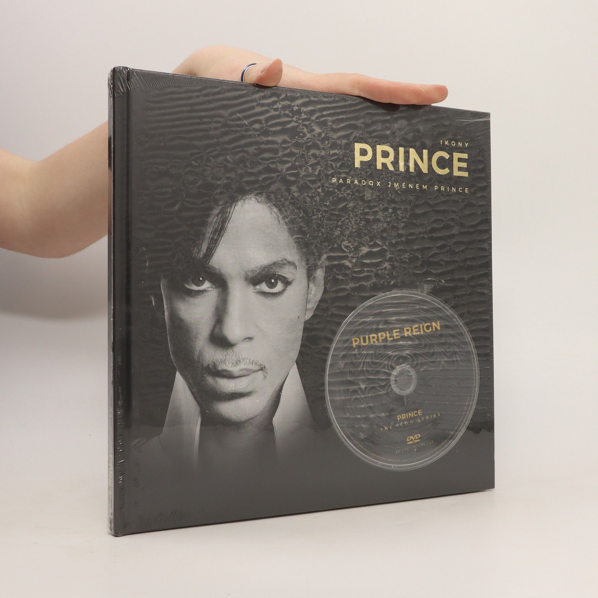 Glenda Nevill Prince: paradox jménem Prince