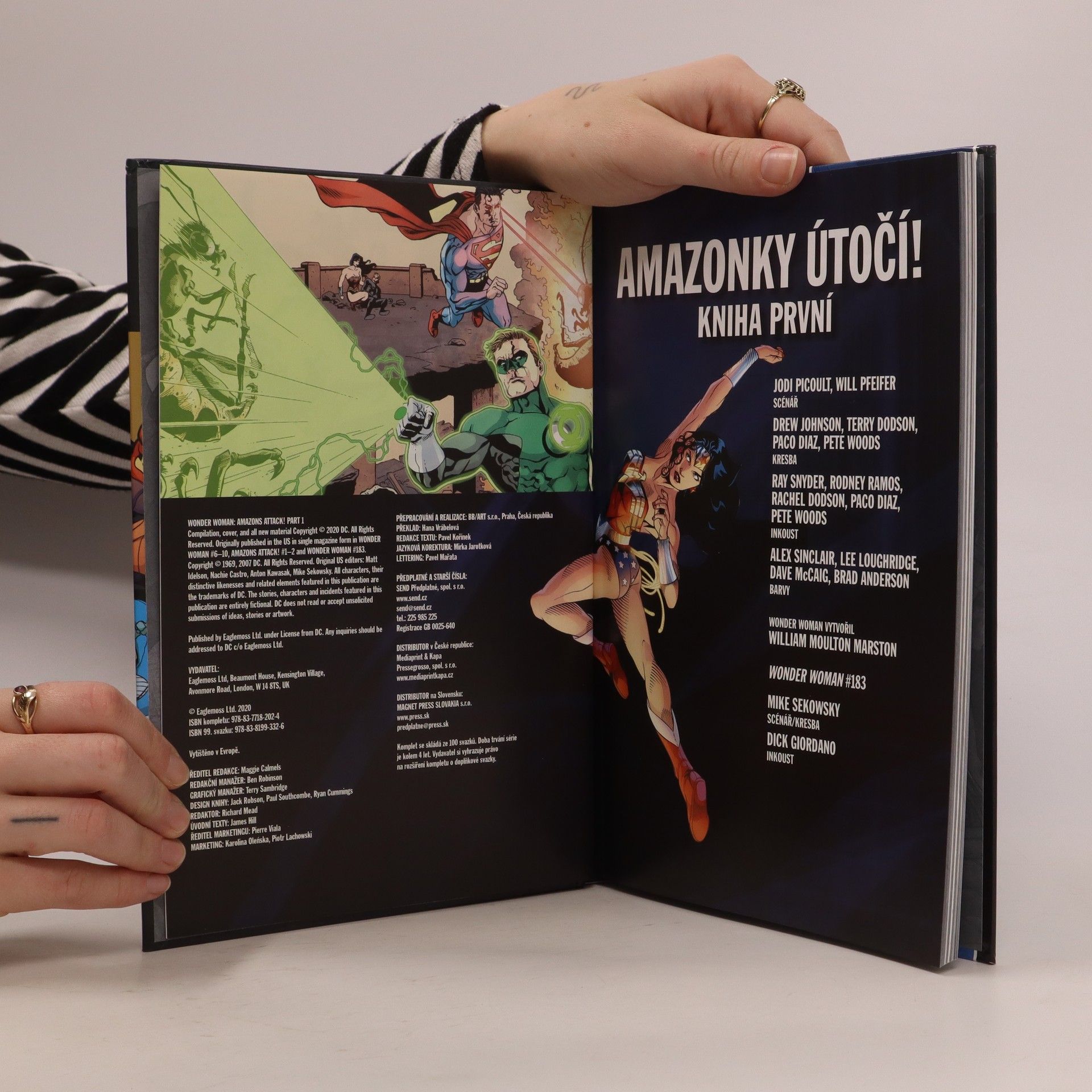 Various authors Wonder Woman. Amazonky útočí! Kniha druhá