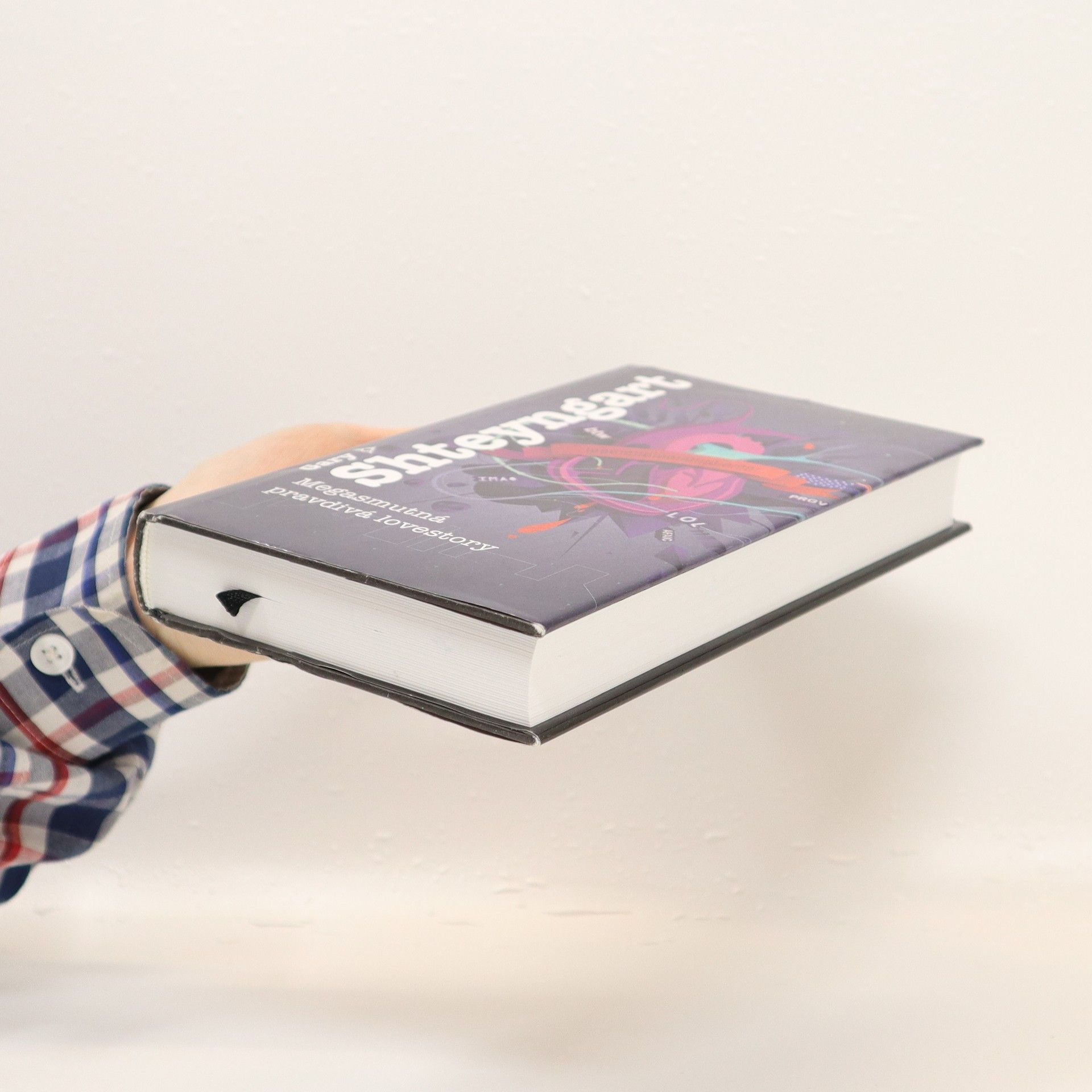 Gary Shteyngart Megasmutná pravdivá lovestory