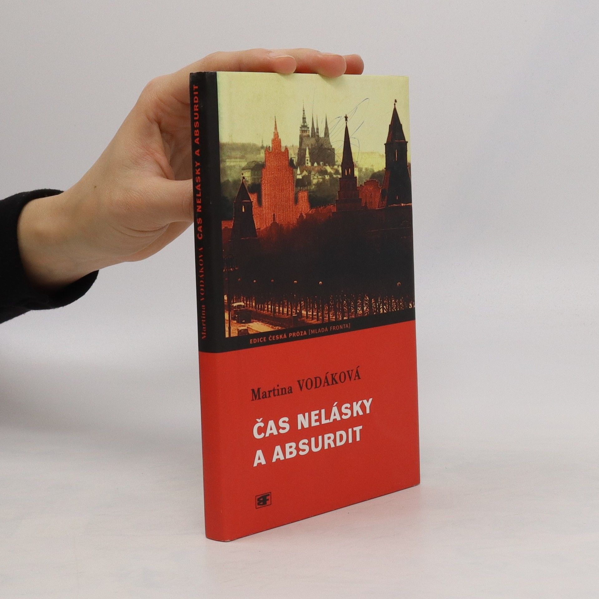 Martina Vodáková Čas nelásky a absurdit