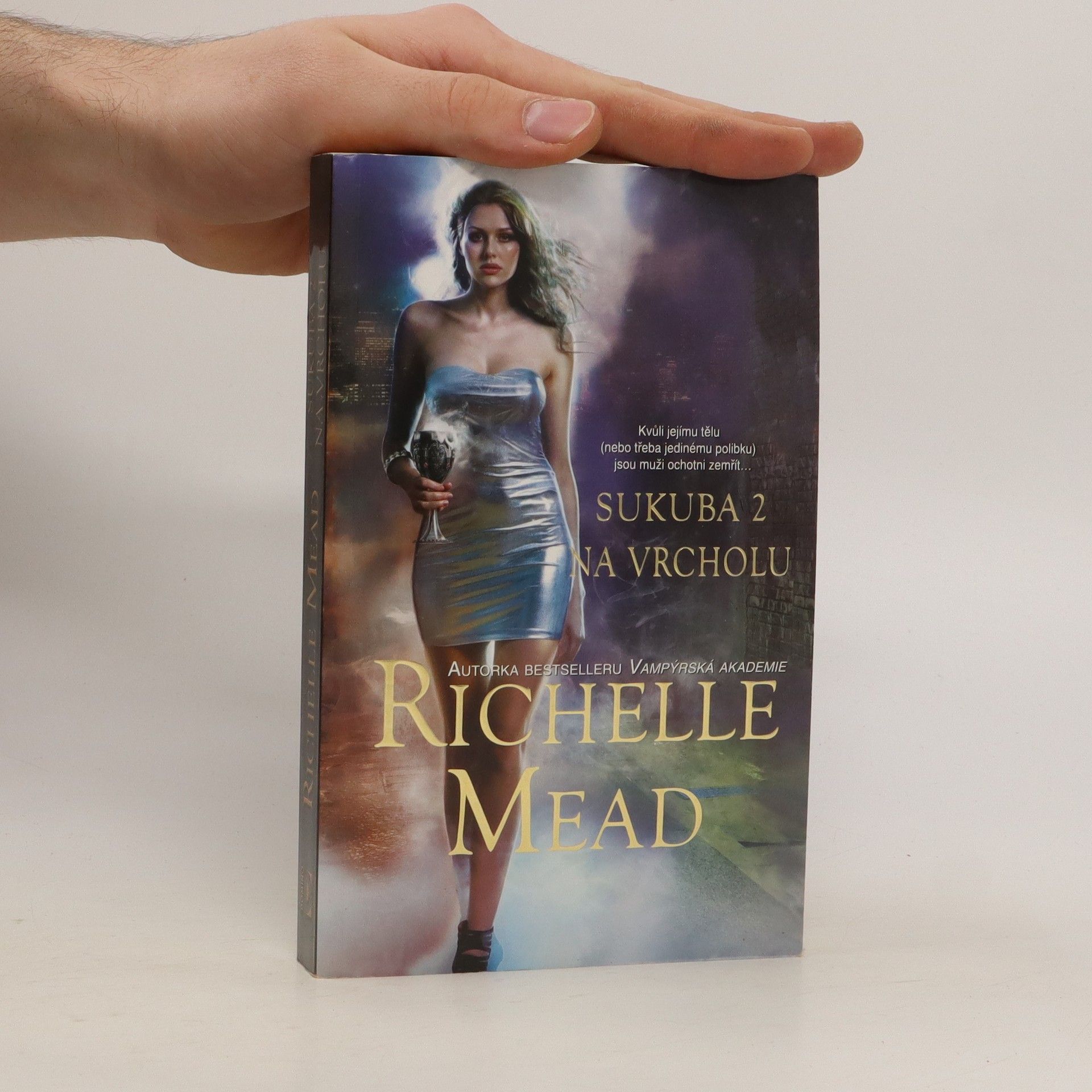 Richelle Mead Sukuba 2. Na vrcholu