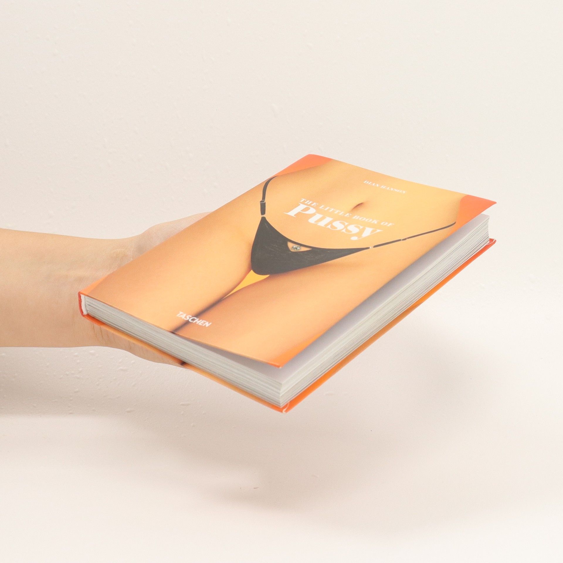 Dian Hanson The Little Book of Pussy