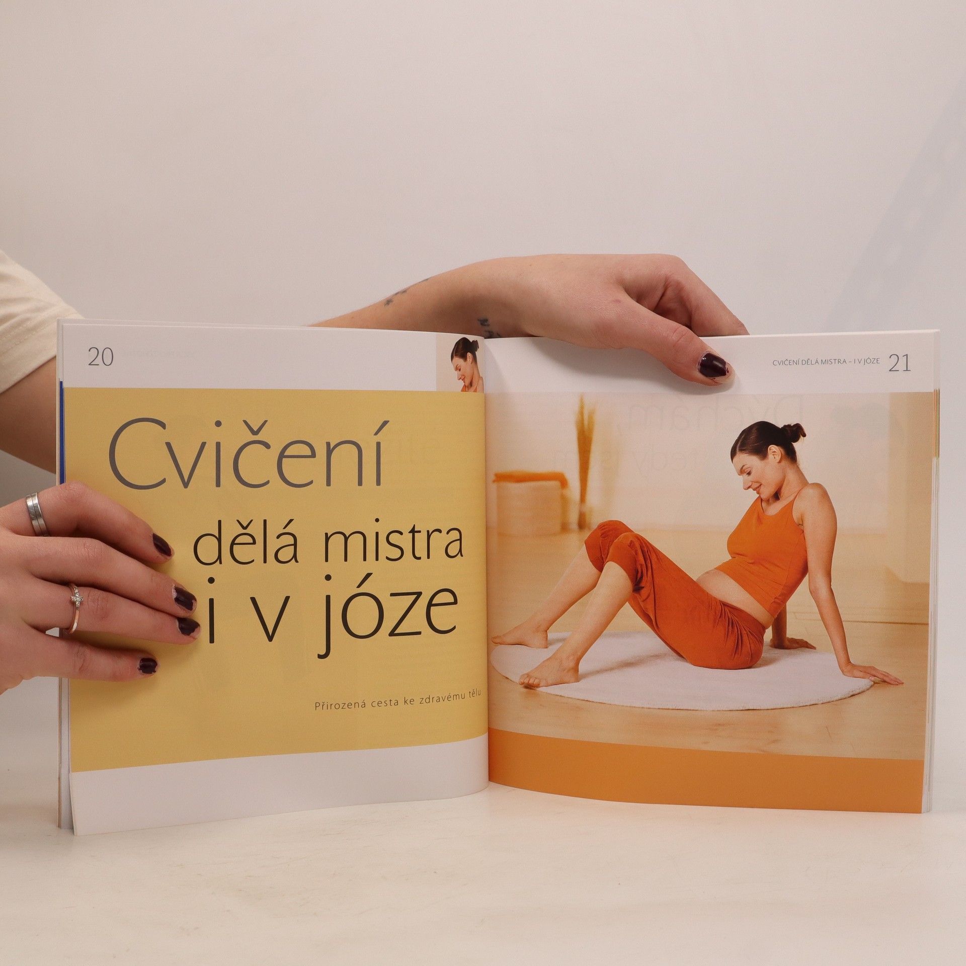 Miriam Wessels Wellness jóga pro těhotné : blahodárná cvičení pro vás a vaše dítě