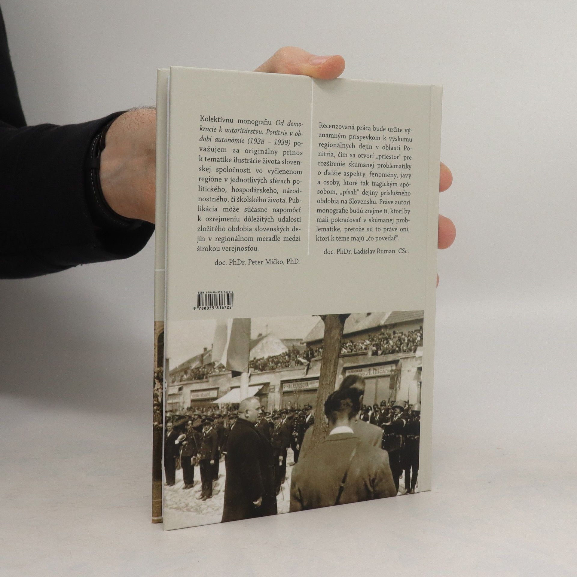 Róbert Arpáš Od demokracie k autoritárstvu : Ponitrie v období autonómie (1938-1939)