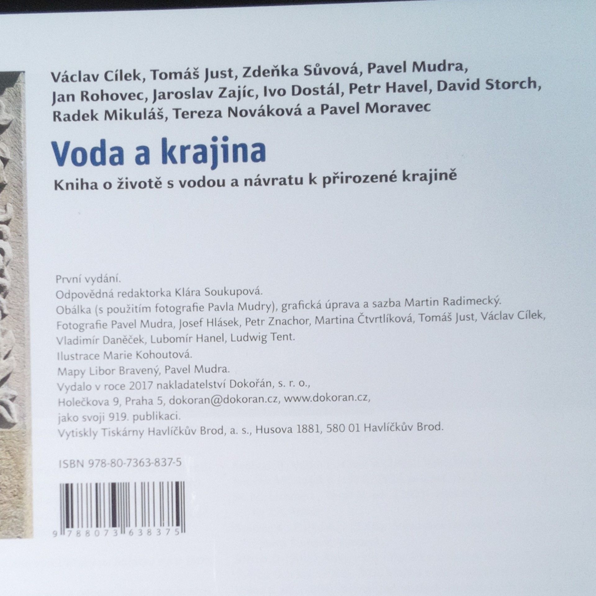 Autorenkollektiv Voda a krajina: Kniha o životě s vodou a návratu k přirozené krajině