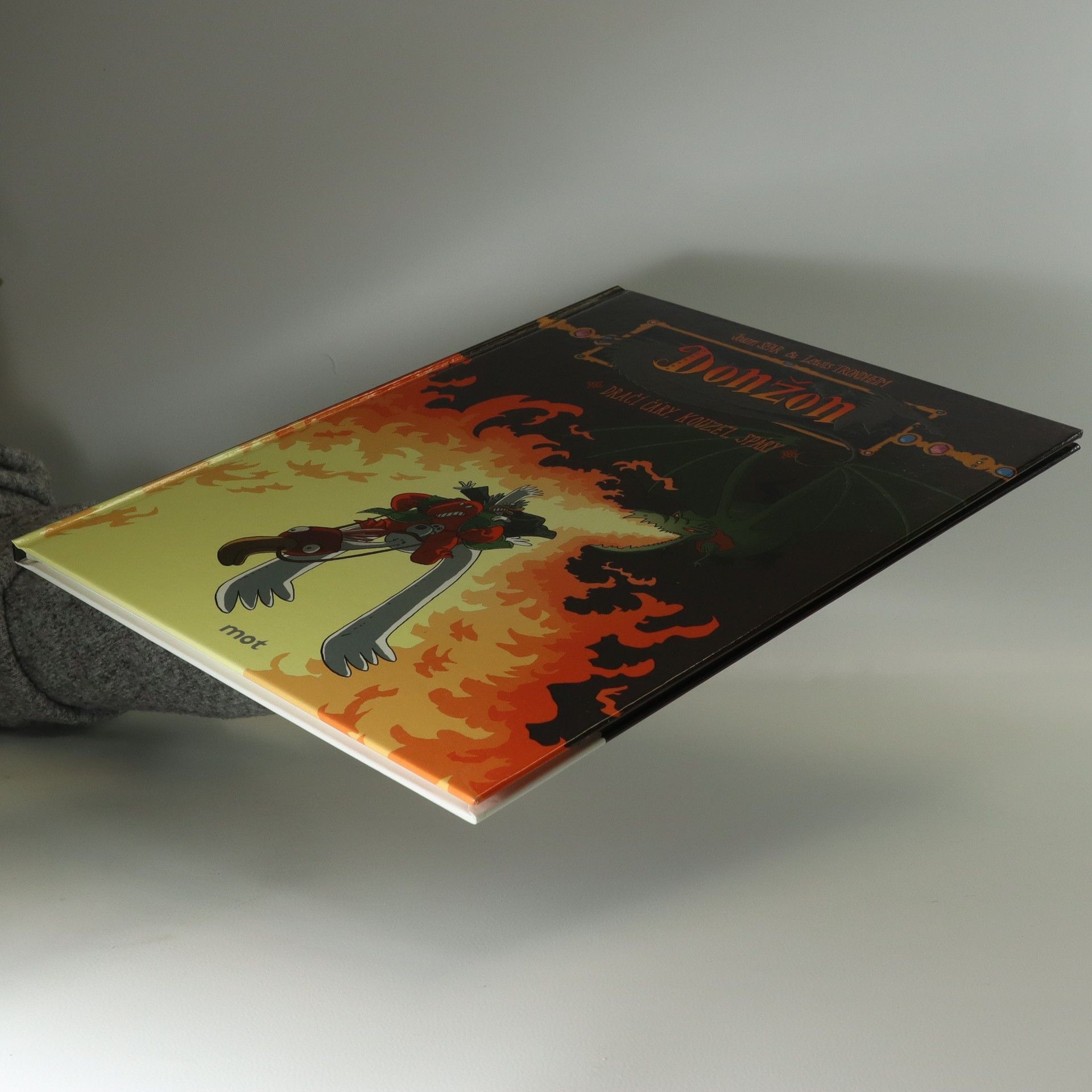 Joann Sfar Donžon 4. díl: Dračí čáry, kouzel spáry