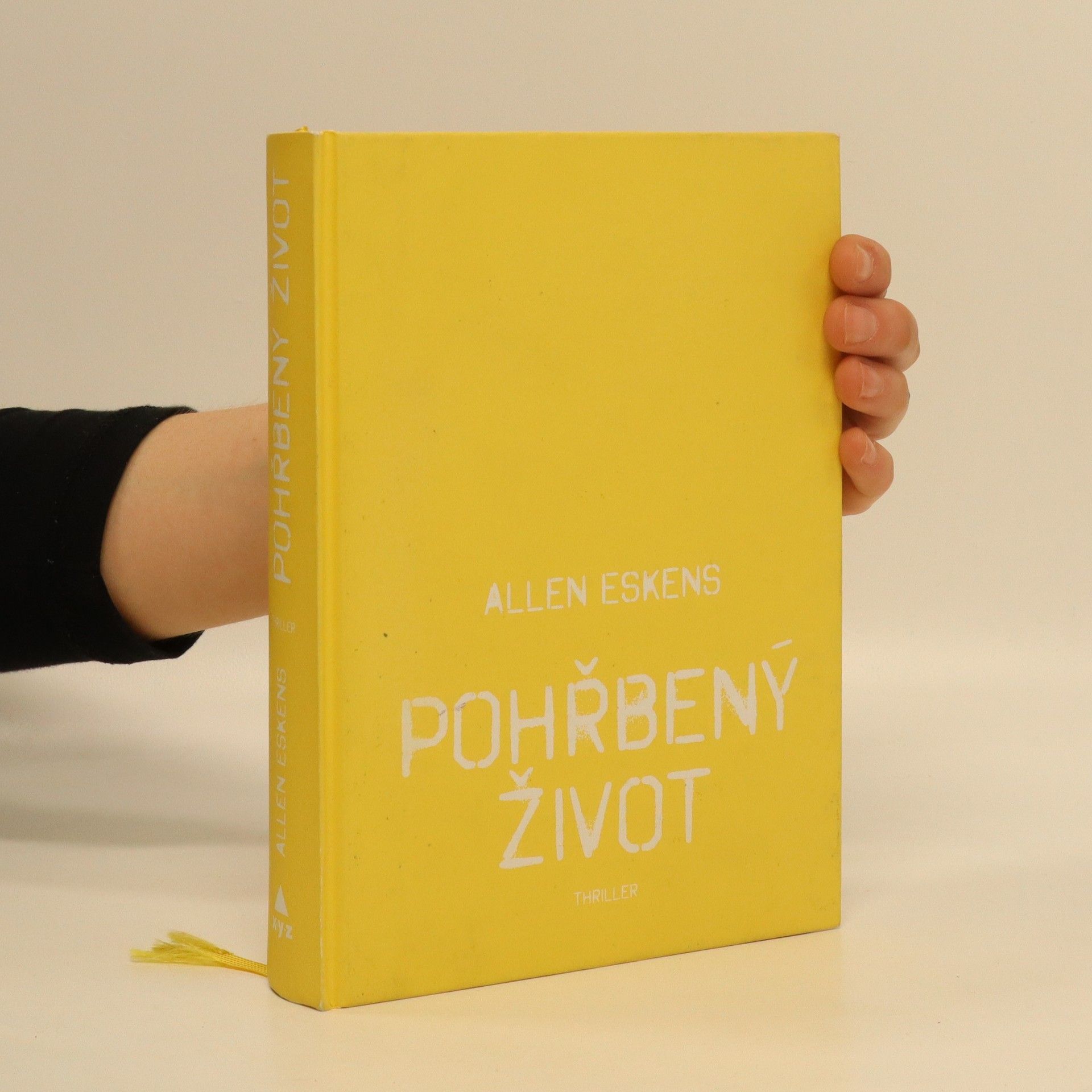 Allen Eskens Pohřbený život