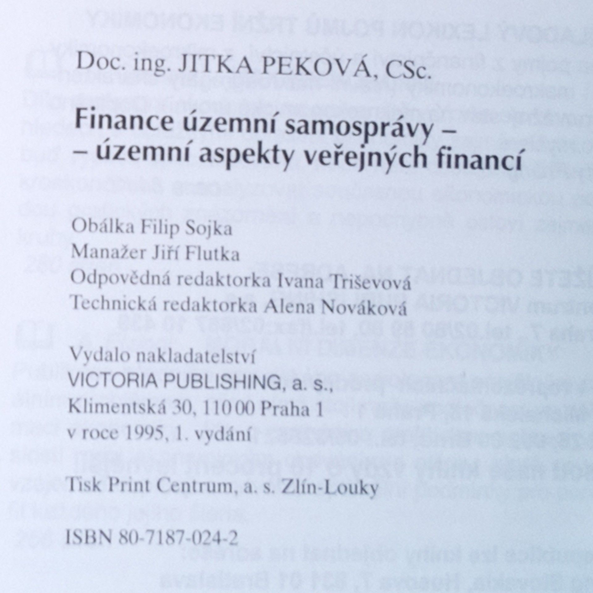 Jitka Peková Finance územní samosprávy : územní aspekty veřejných financí