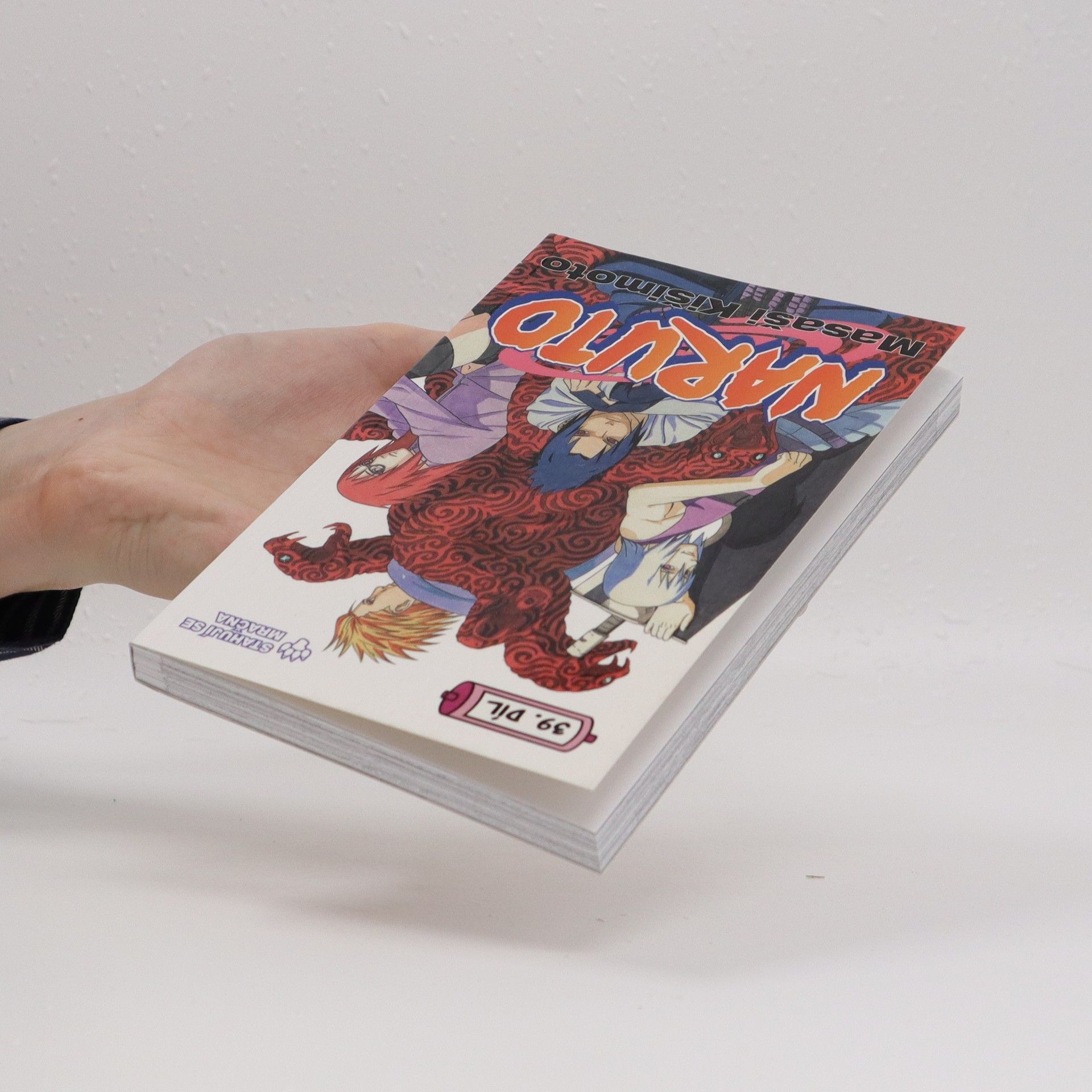 Masaši Kišimoto Naruto. 39. díl, Stahují se mračna