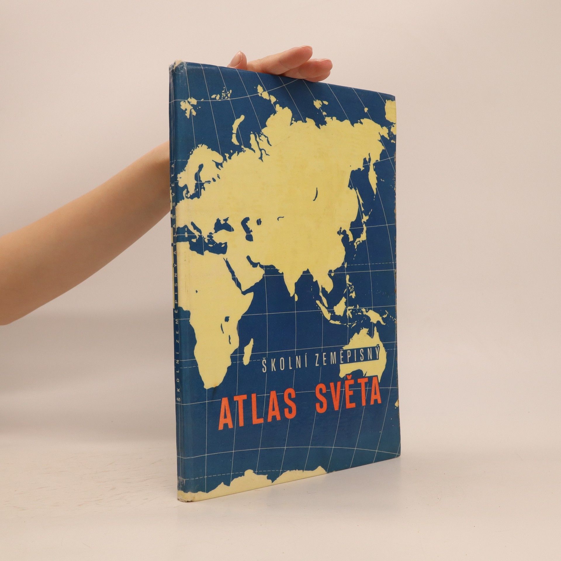 Kolektiv autorů Školní zeměpisný atlas světa