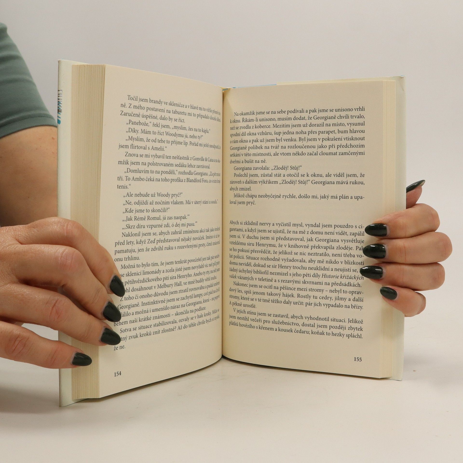 Sebastian Faulks Jeeves a svatební zvony : pocta P.G. Wodehousovi