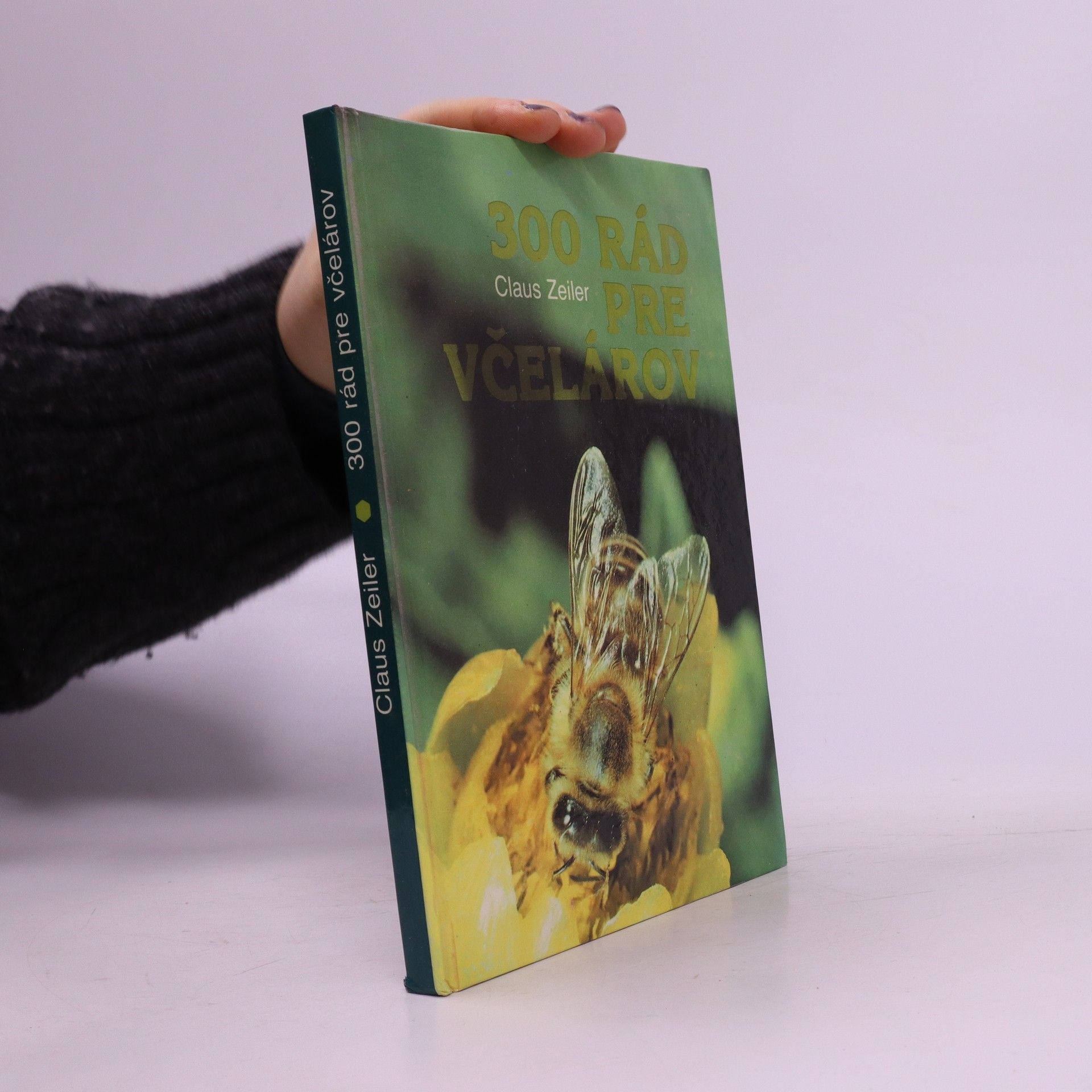 300 rád pre včelárov