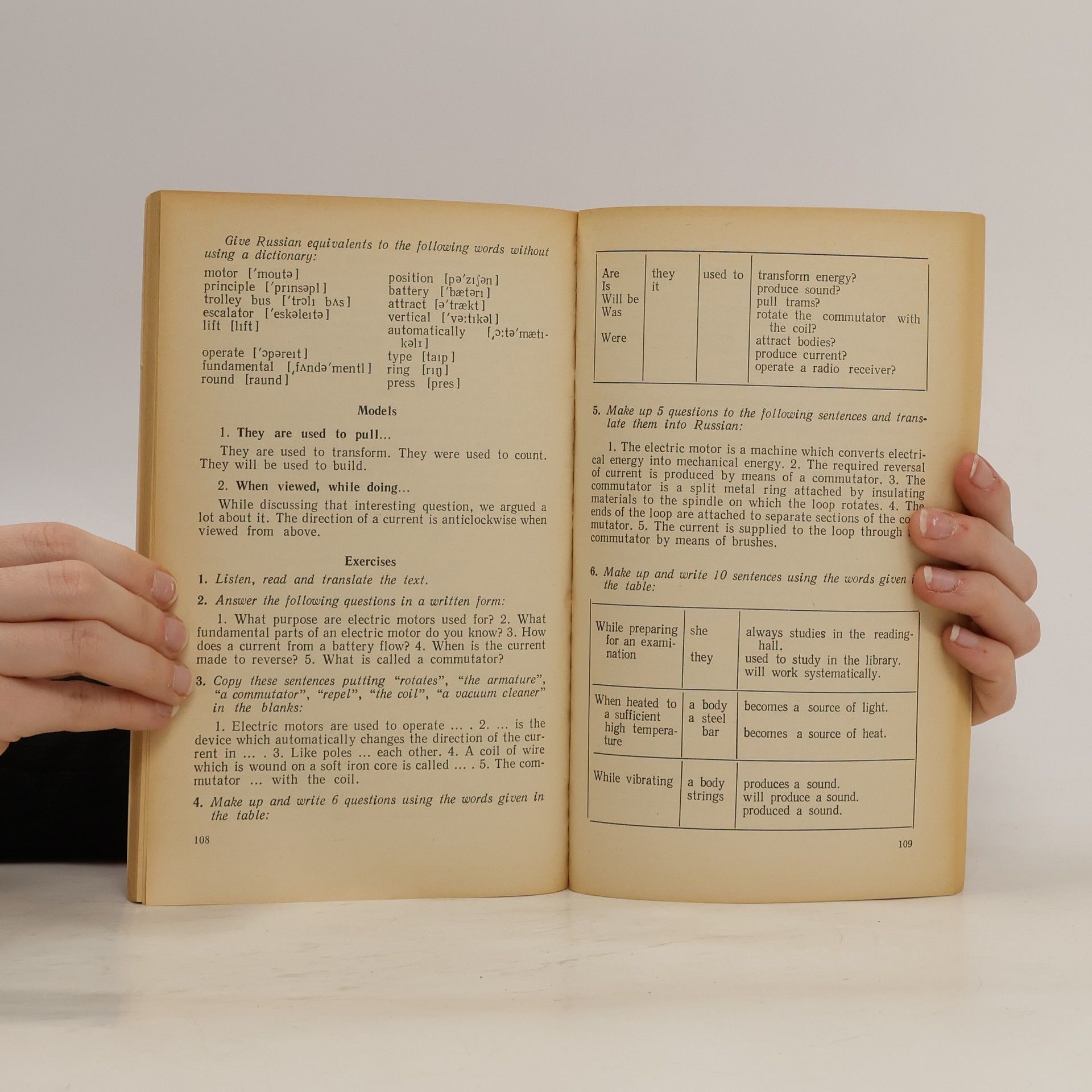 Olga Ivanovna Samoilenko English for Students of Physics