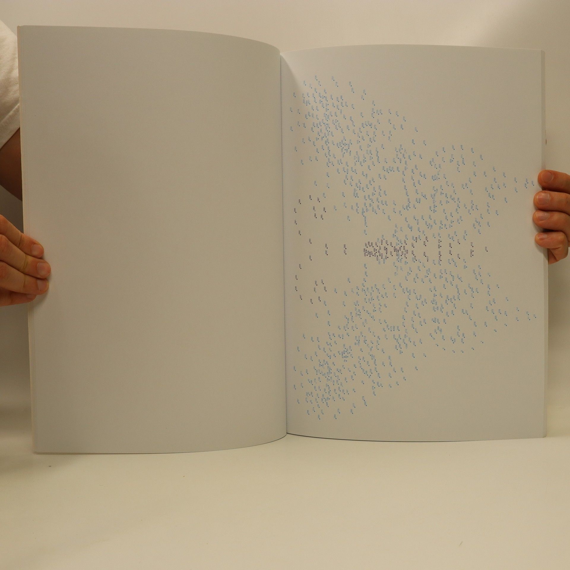 Gareth Moore Dot to dot: Spojovačky