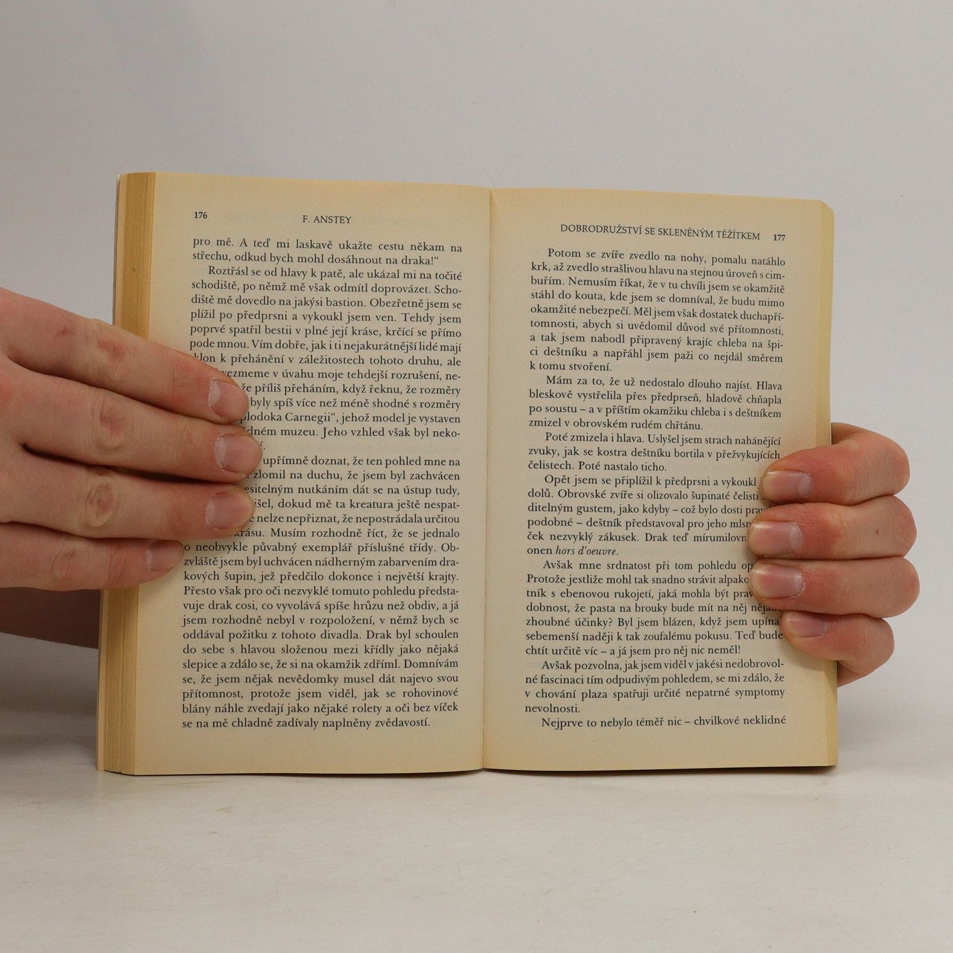 Autores varios Divodějní. Sbírka povídek sci-fi a fantasy
