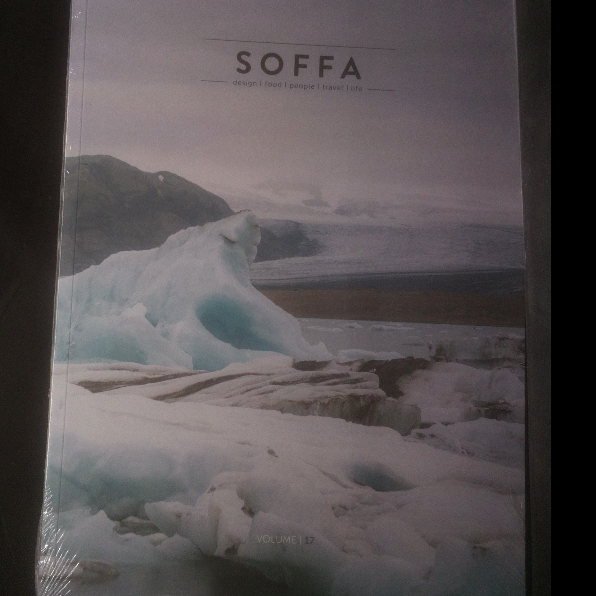 Collectif d'auteurs Soffa: design, food, people, travel, life (volume 17)