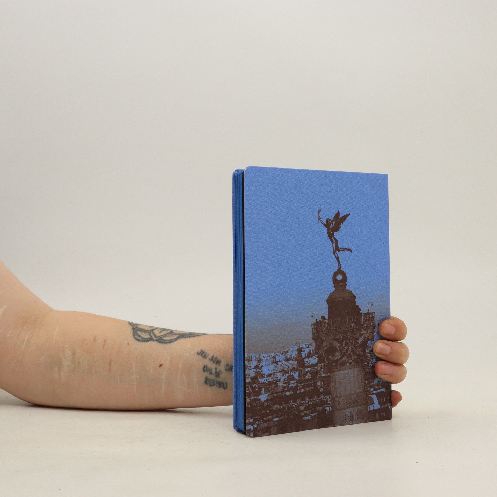 Collectif d'auteurs Paris. Louis Vuitton City Guide