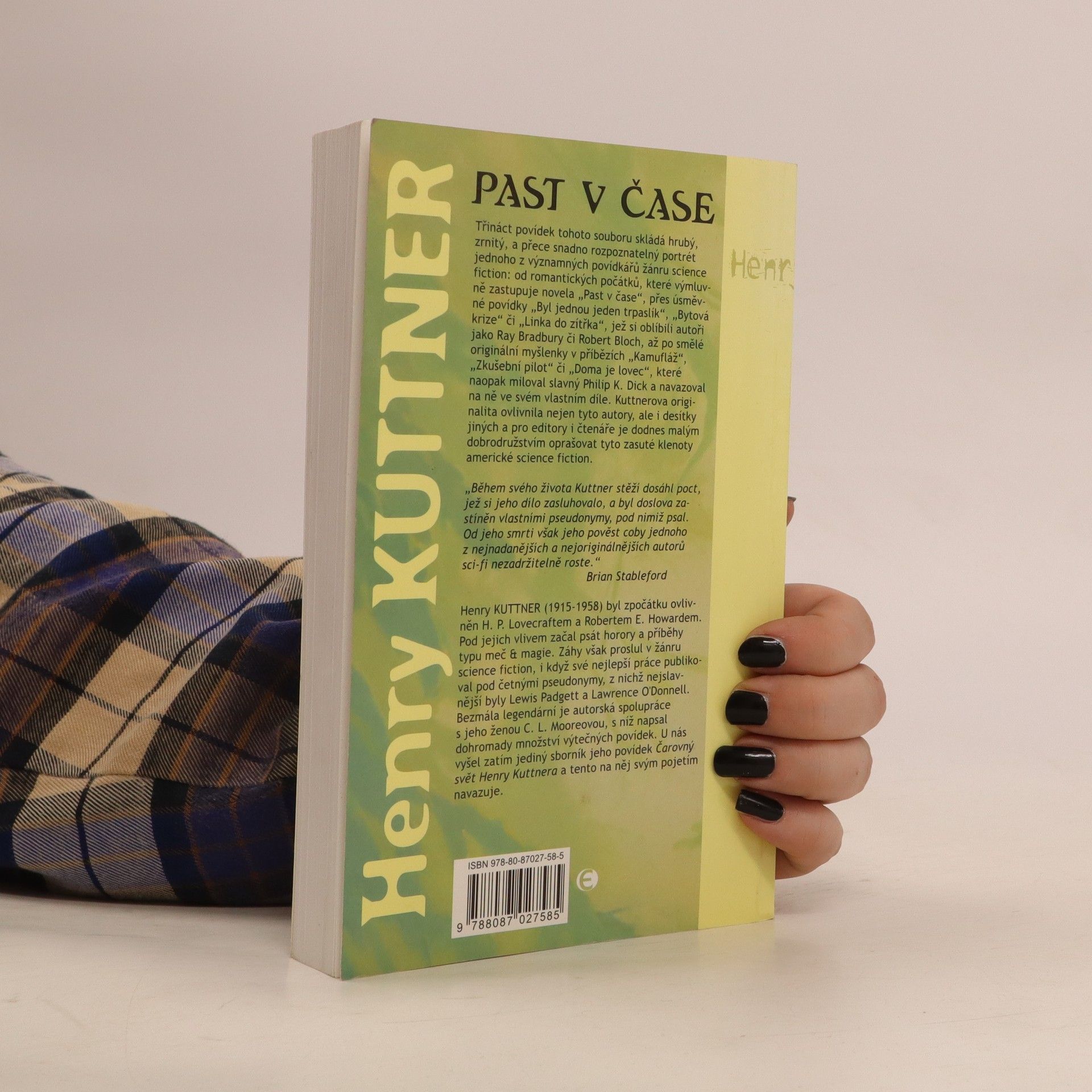 Henry Kuttner Past v čase