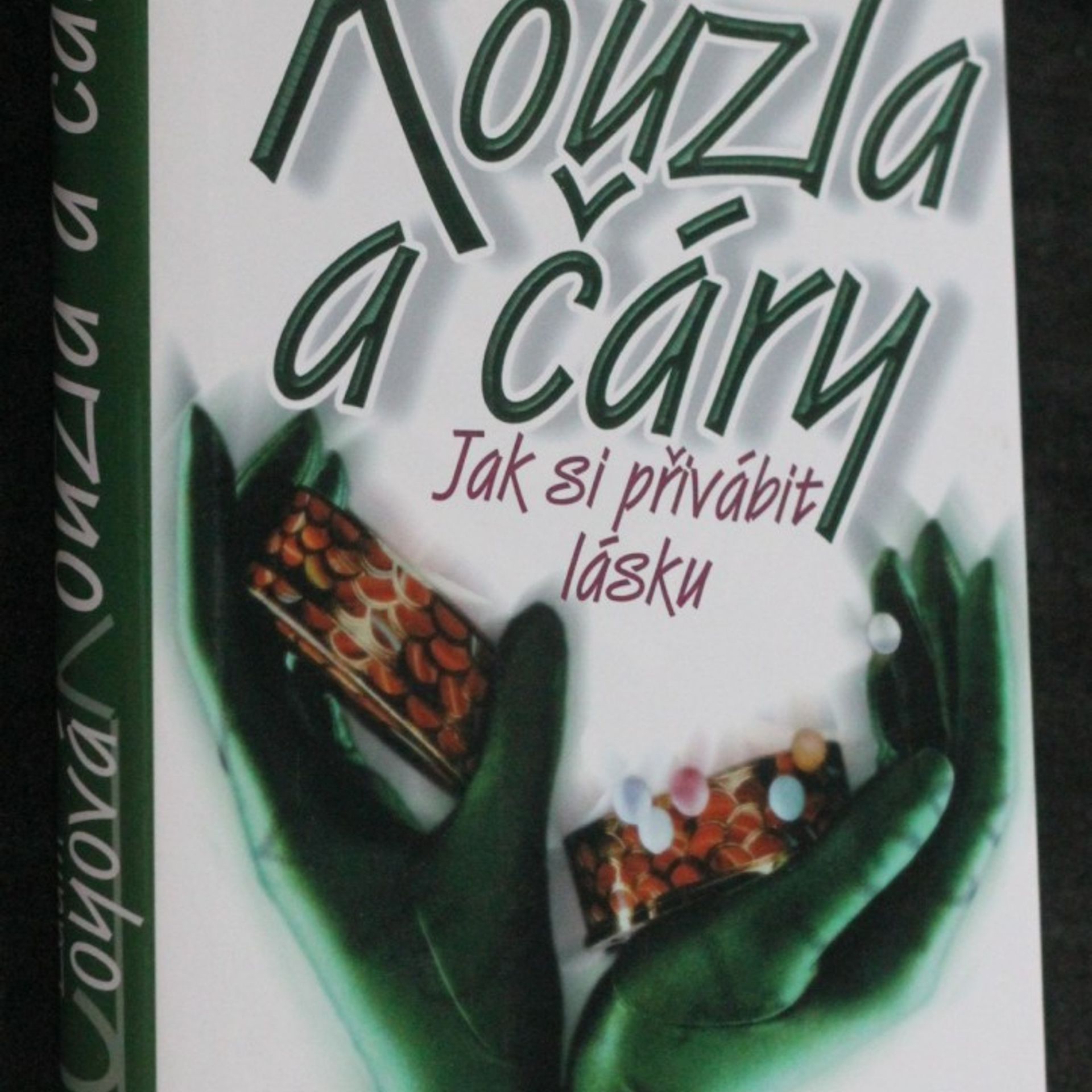 Edain McCoy Kouzla a čáry