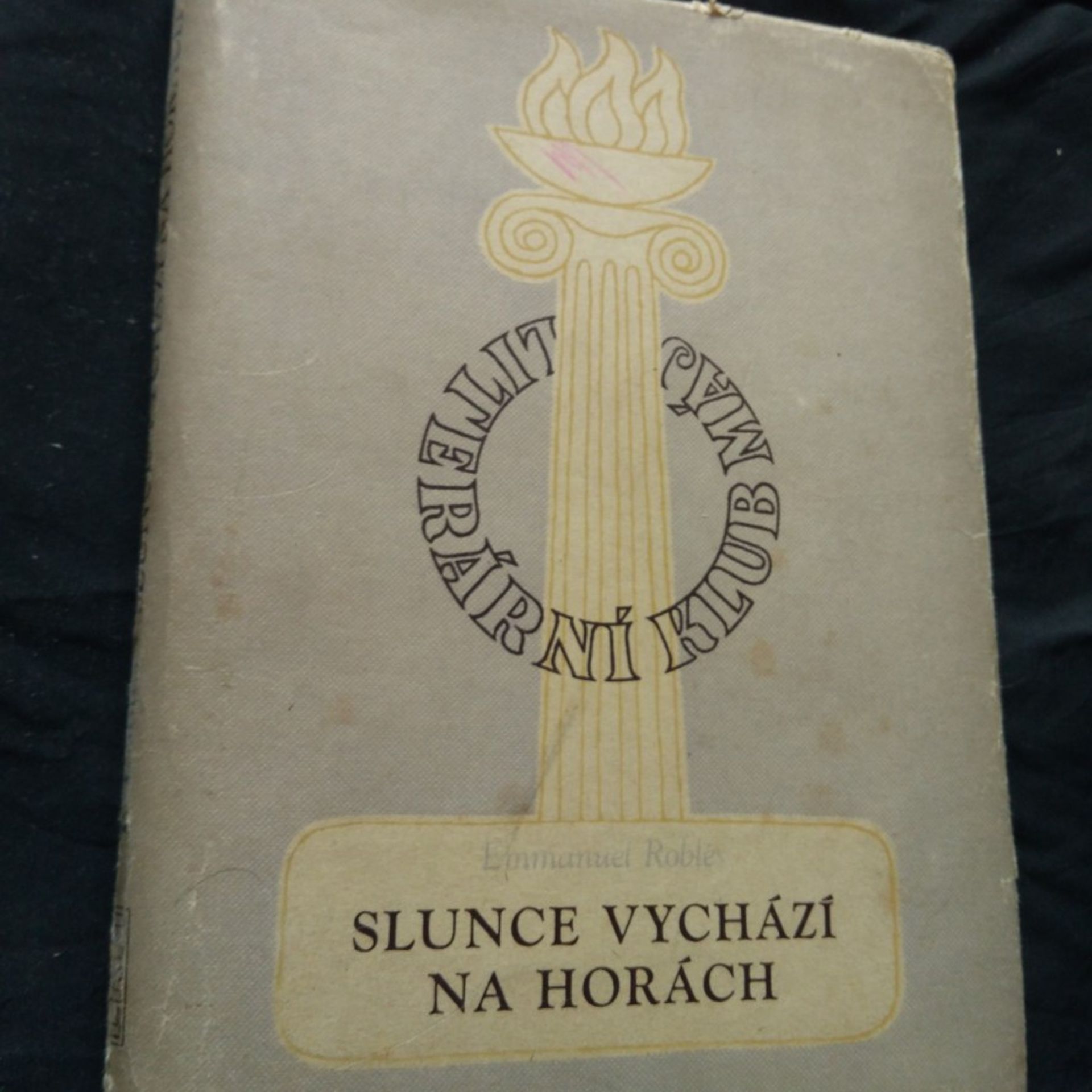 Slunce vychází na horách (Ocpl)