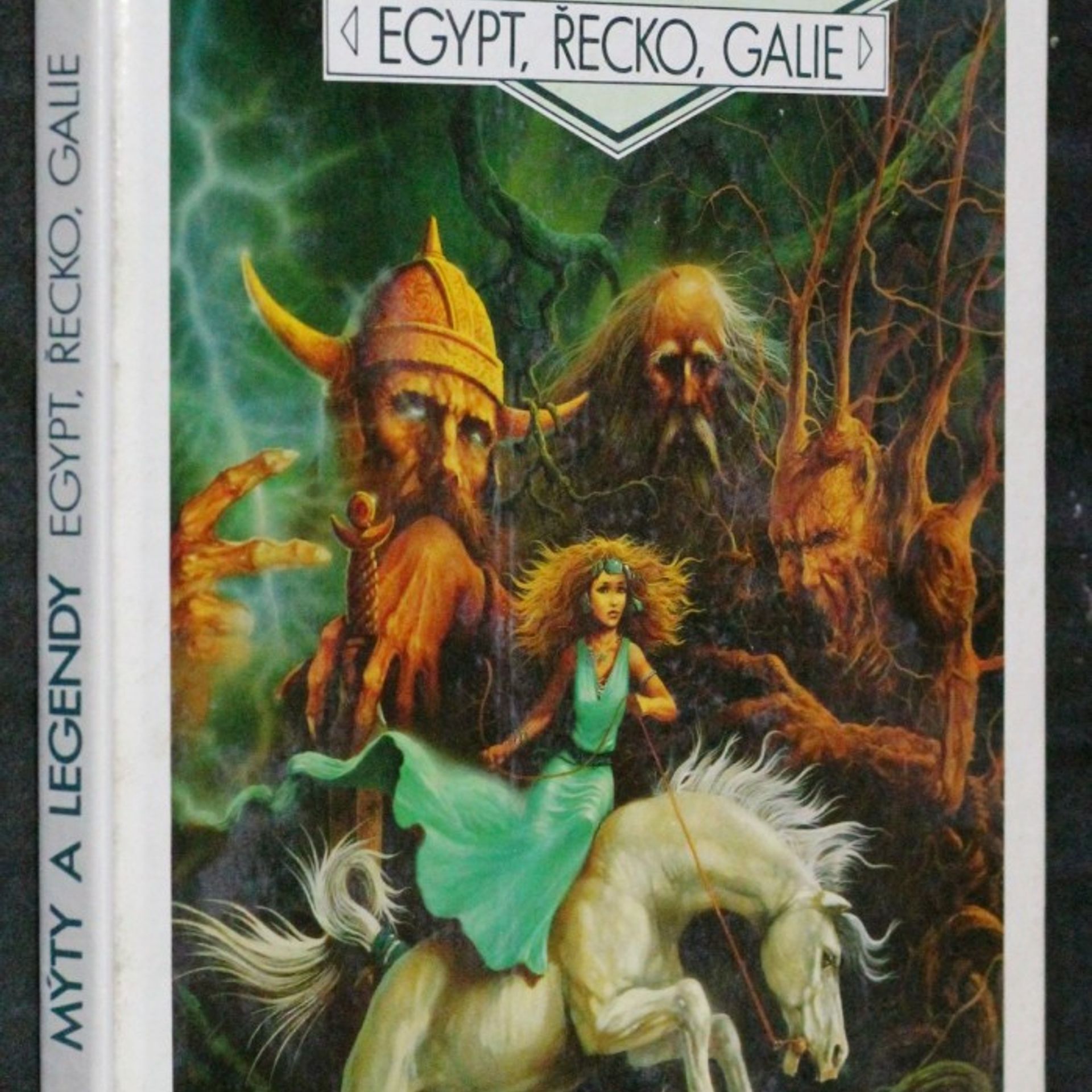 Kolektiv autorů Mýty a legendy: Egypt, Řecko, Galie