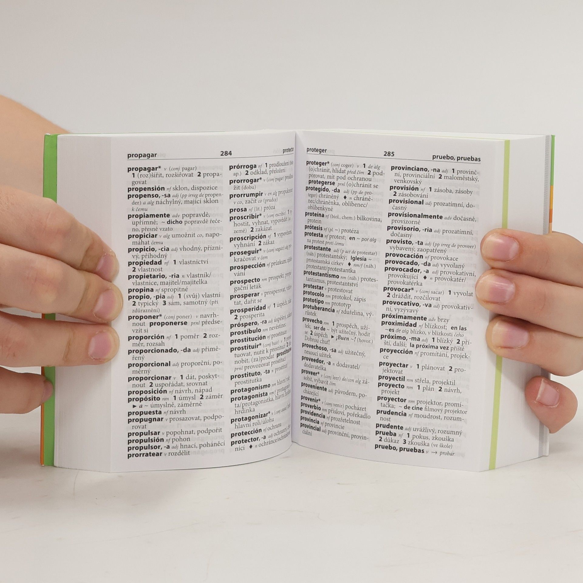 Autores varios Španělsko-český, česko-španělský kapesní slovník