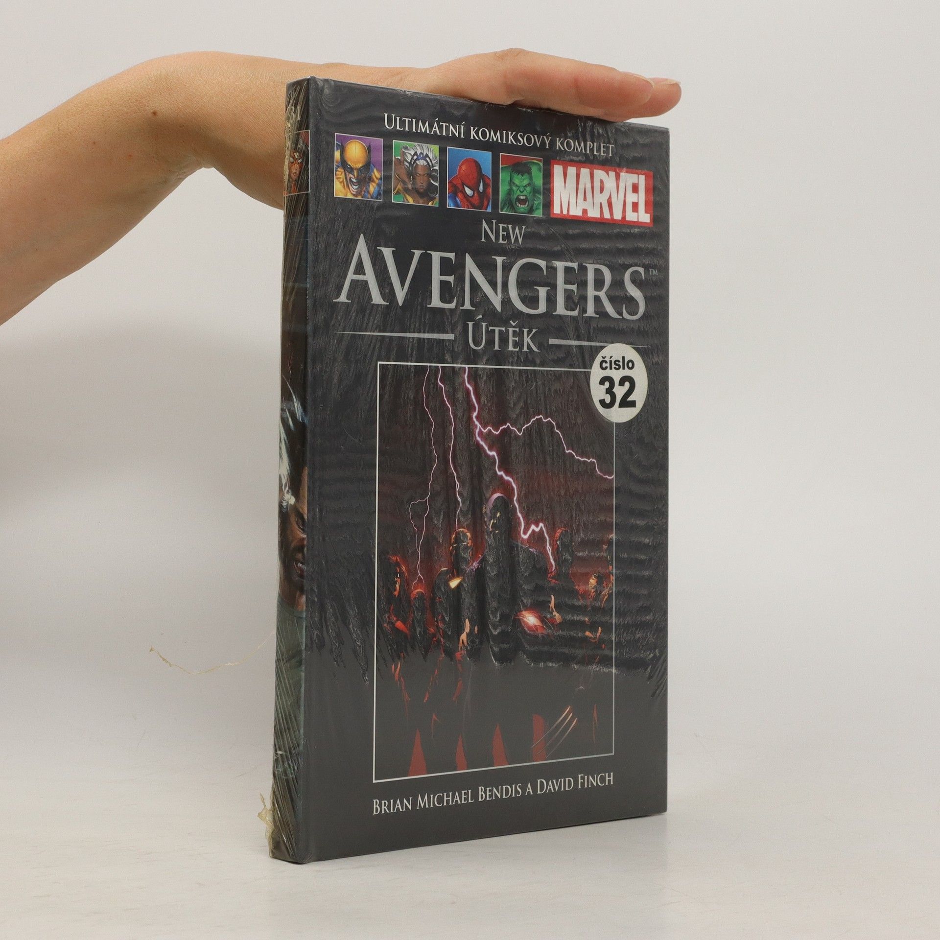 Brian Michael Bendis Ultimátní komiksový komplet 31. New Avengers. Útěk