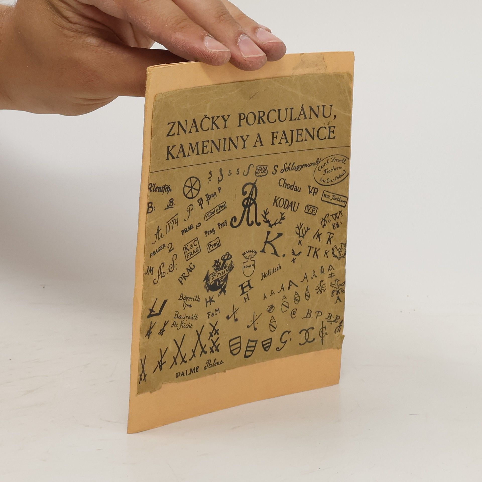 Kolektiv autorů Značky porculánu, kameniny a fajence