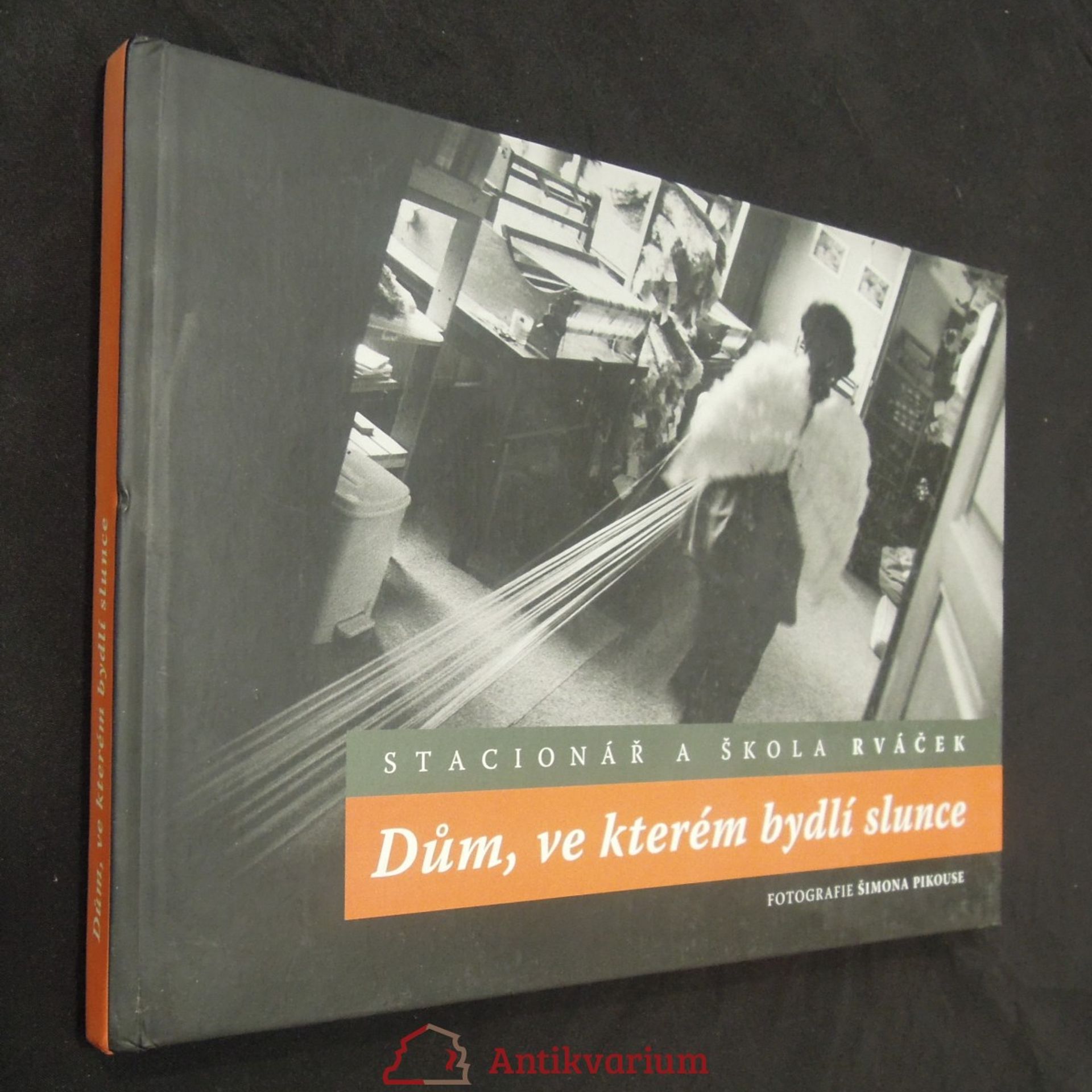 Šimon Pikous Dům, ve kterém bydlí slunce