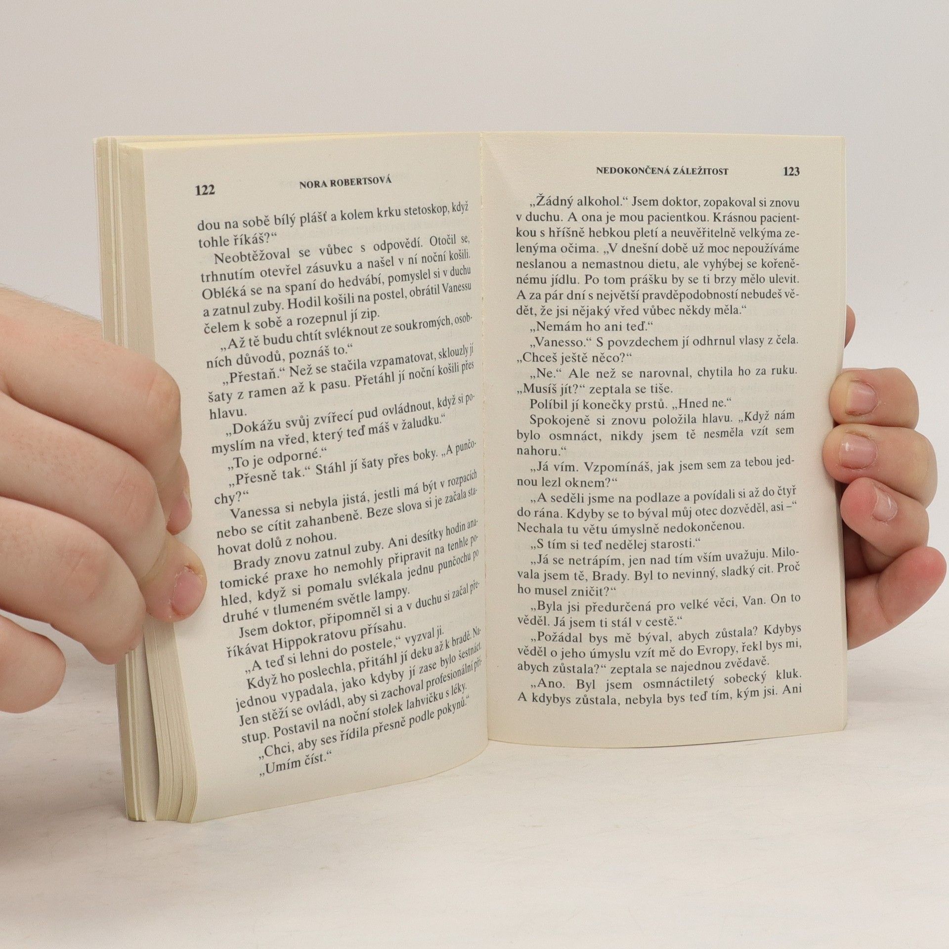 Nora Roberts Nedokončená záležitost