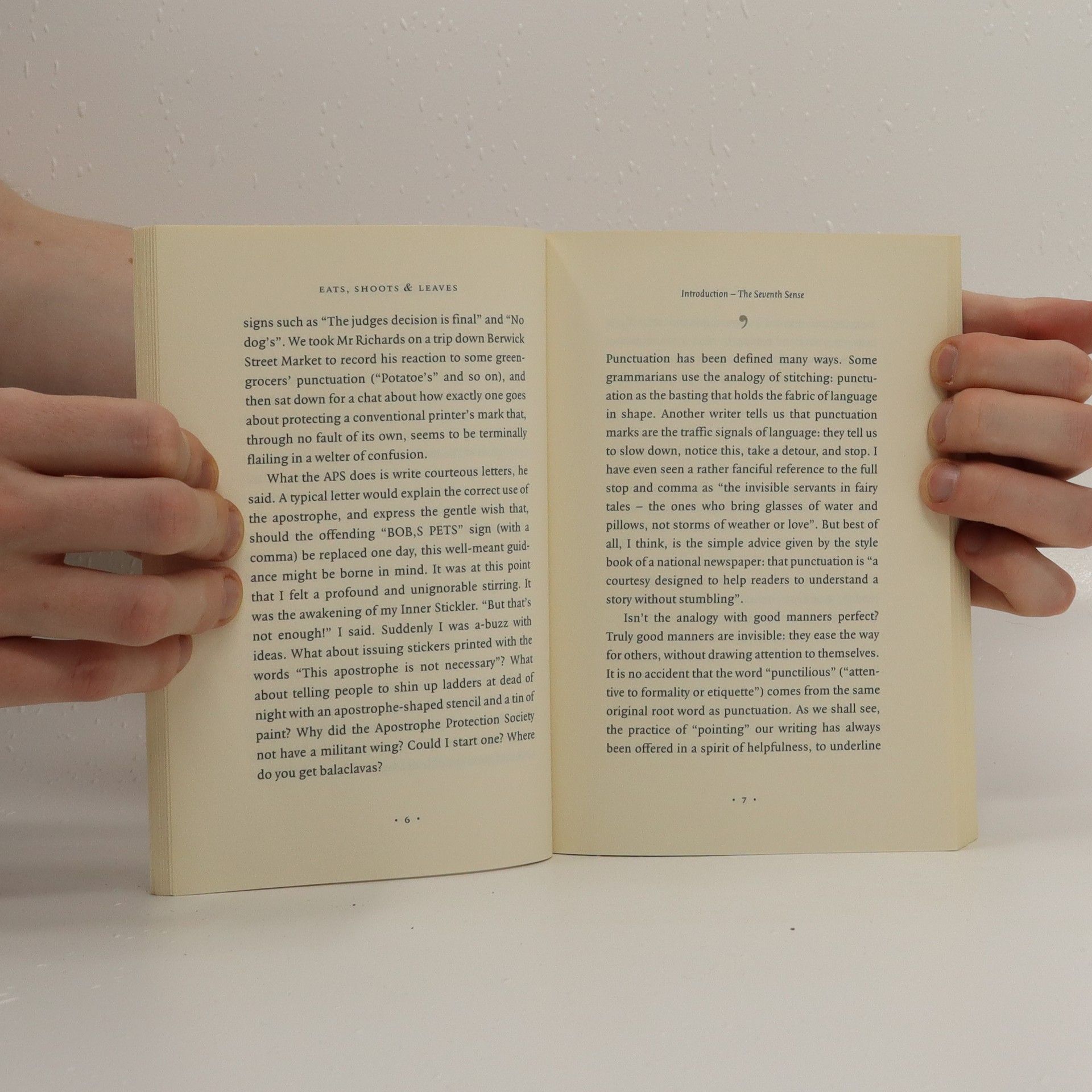 Lynne Truss Eats, shoots & leaves : the zero tolerance approach to punctuation