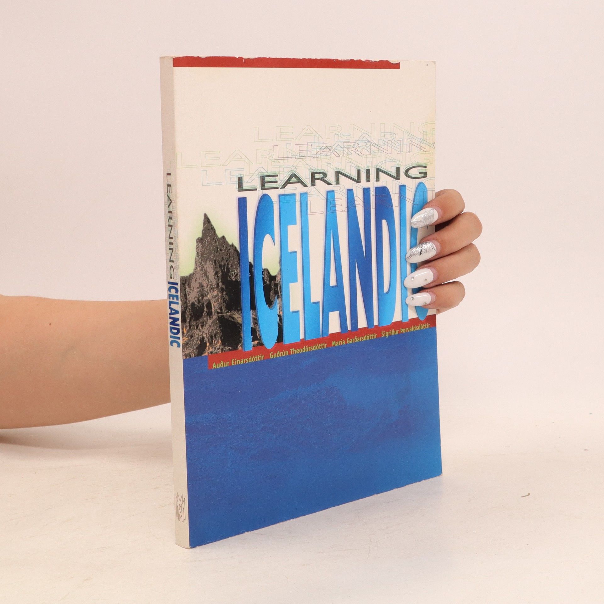 Audur Einarsdottir Learning Icelandic (islandsky)