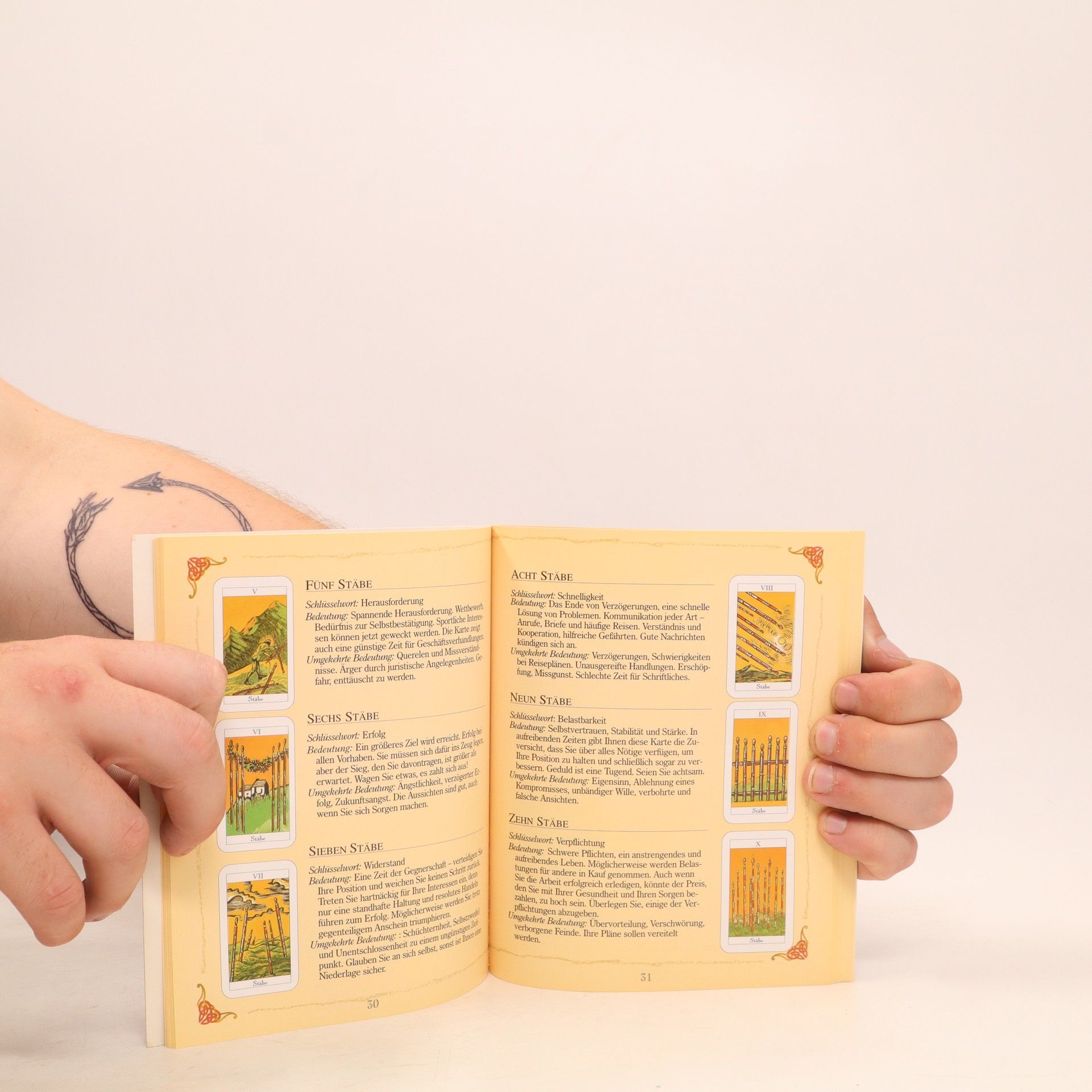 AA.VV. Tarot